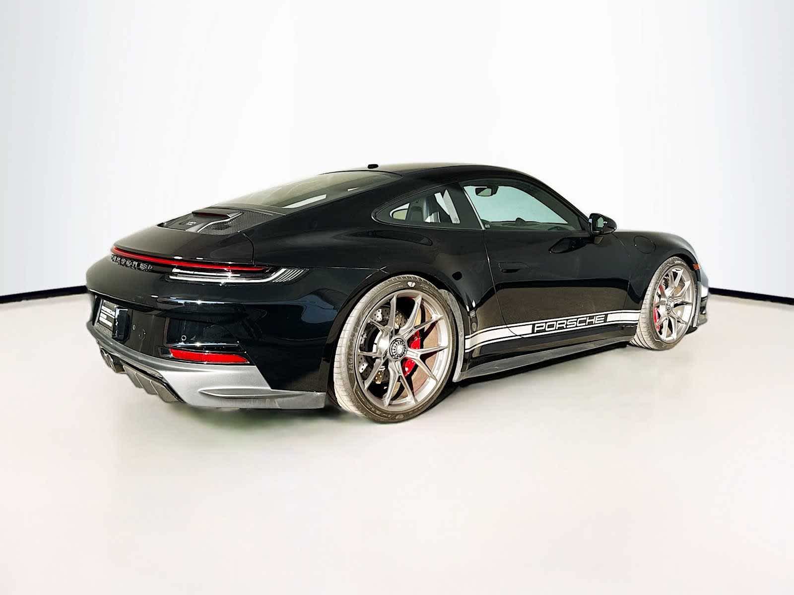 Thumbnail: 2022 Porsche 911 - 9