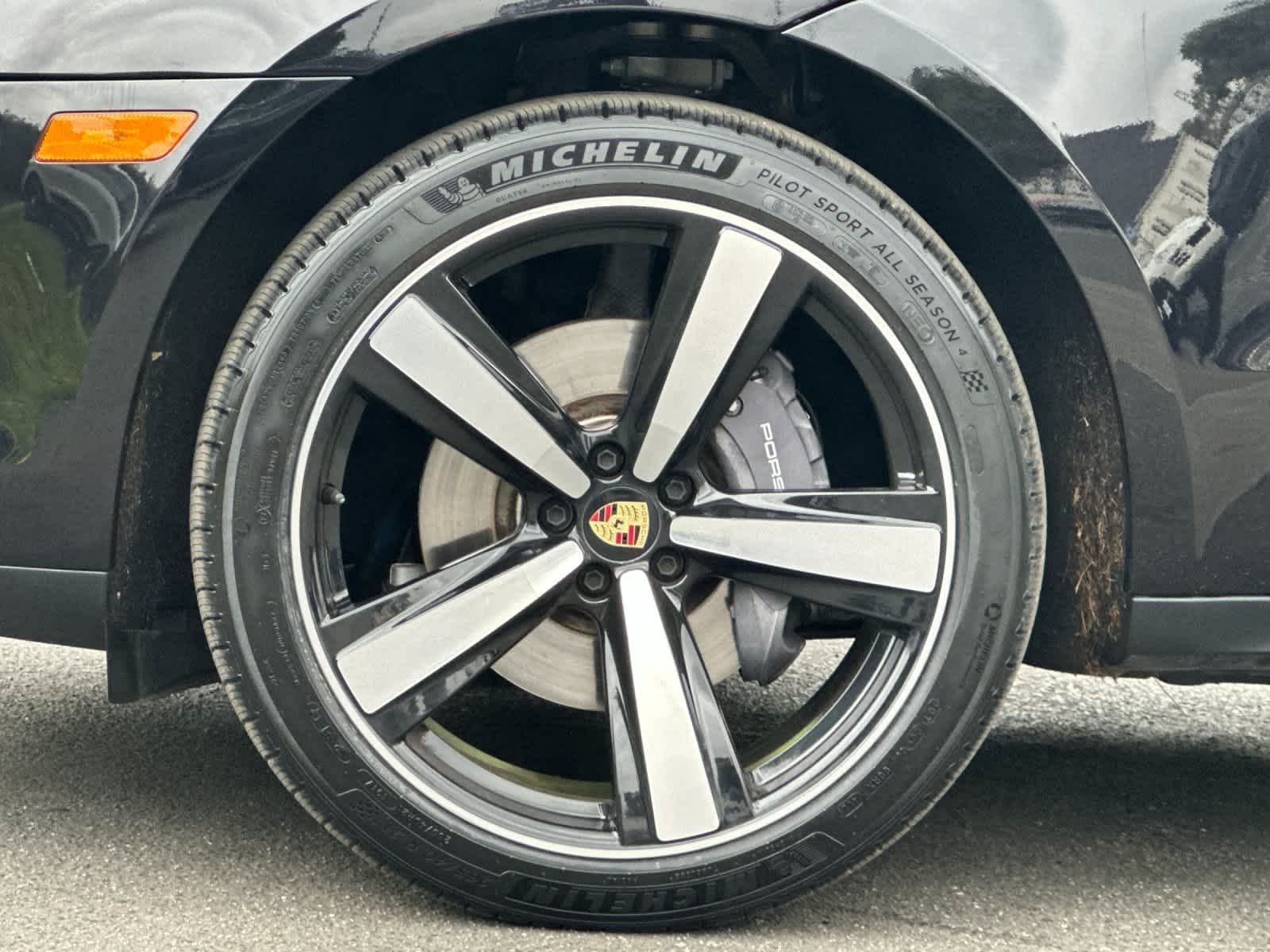 Thumbnail: 2023 Porsche Macan - 29