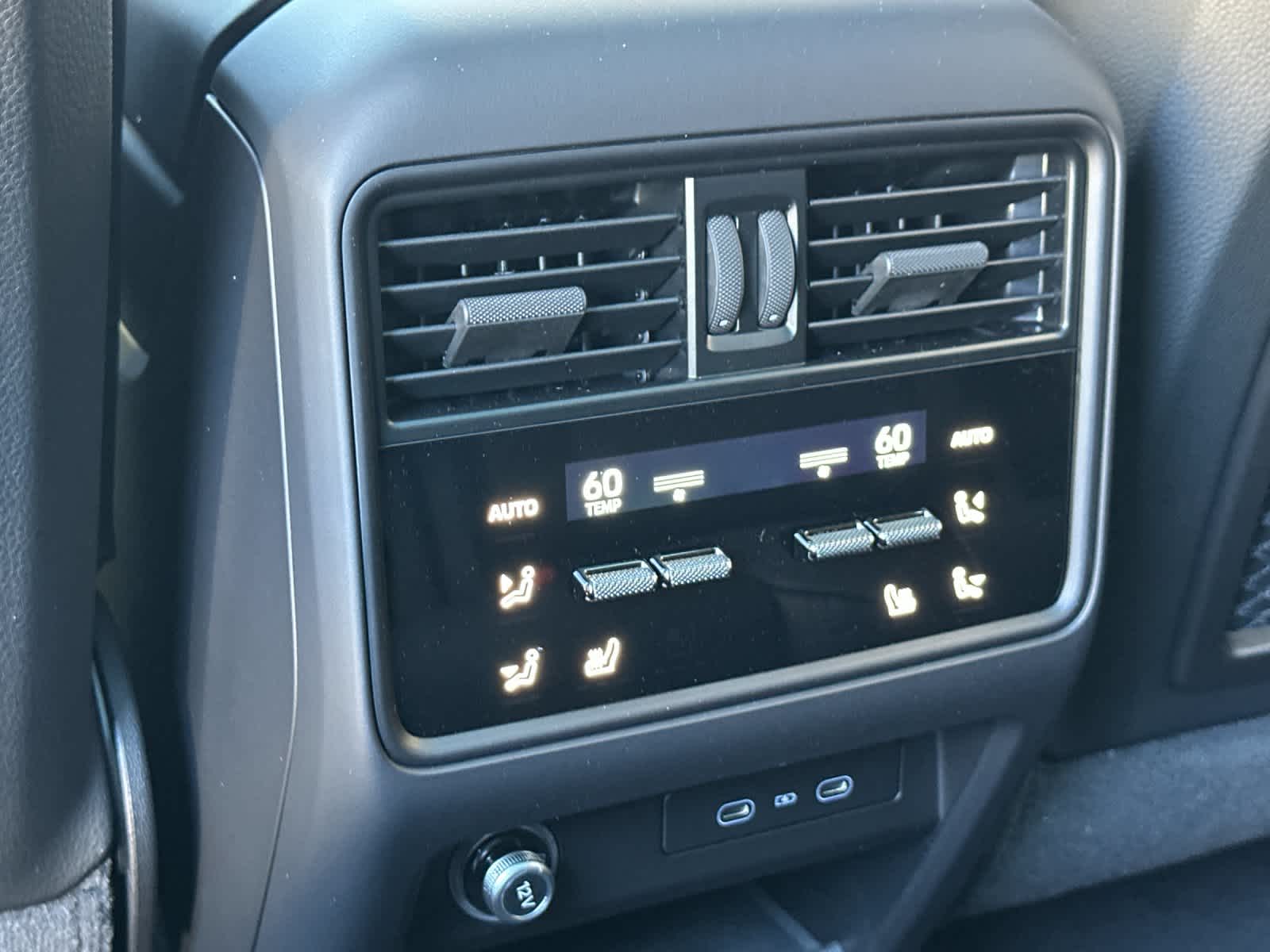 Thumbnail: 2026 Porsche Cayenne - 14