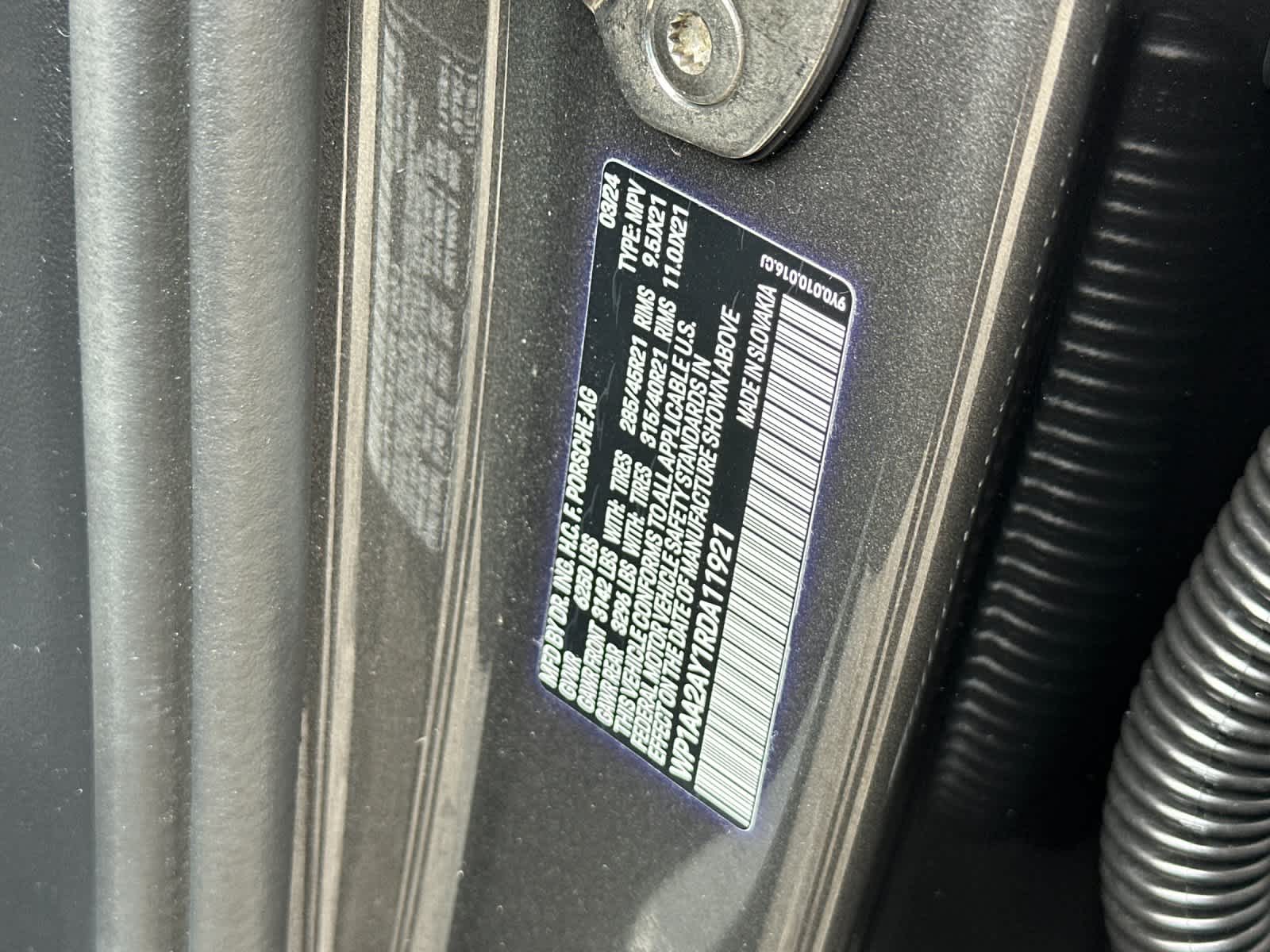 Thumbnail: 2024 Porsche Cayenne - 35