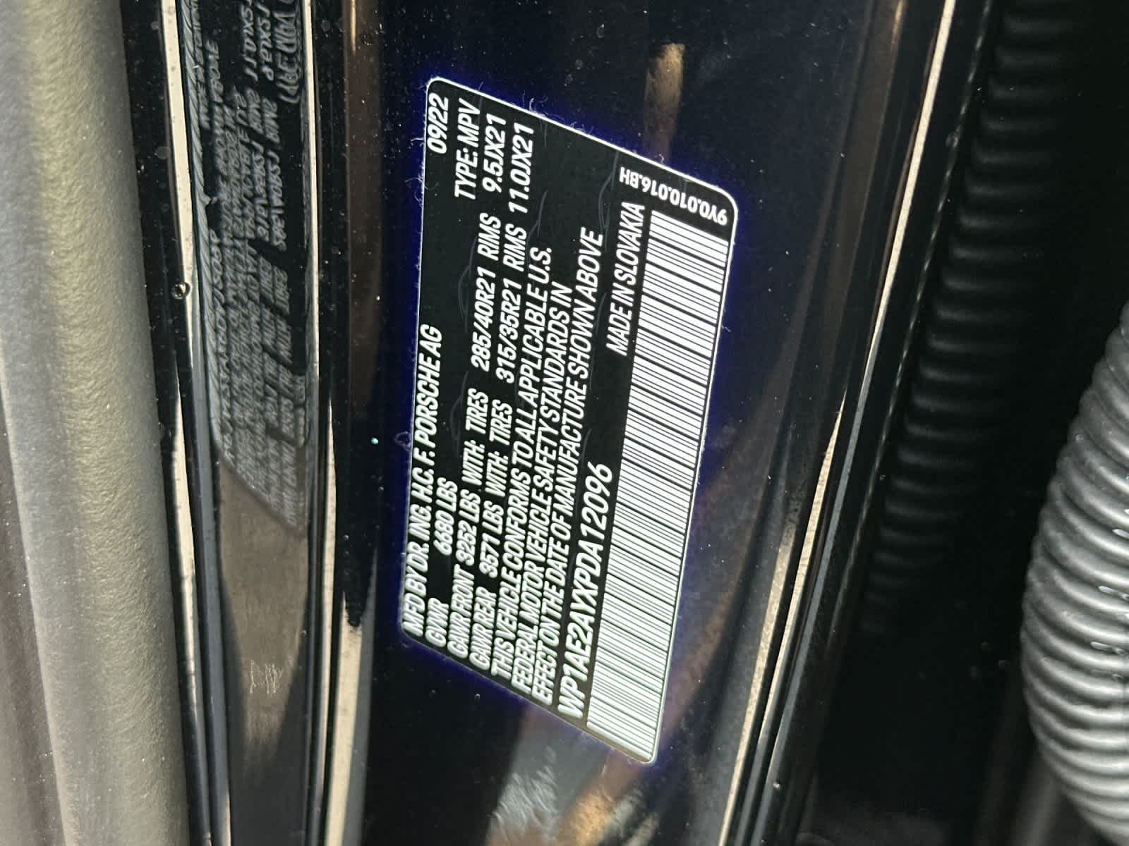 Thumbnail: 2023 Porsche Cayenne - 33