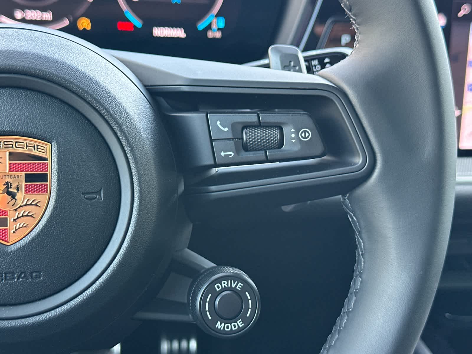 Thumbnail: 2026 Porsche Cayenne - 29