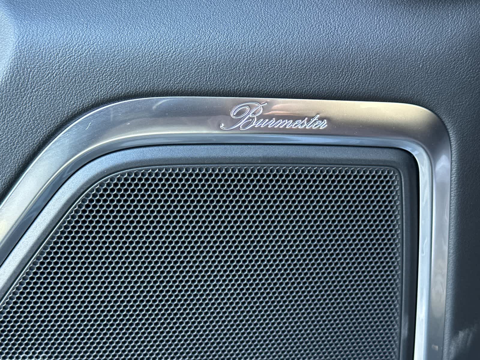 Thumbnail: 2025 Porsche Macan - 20