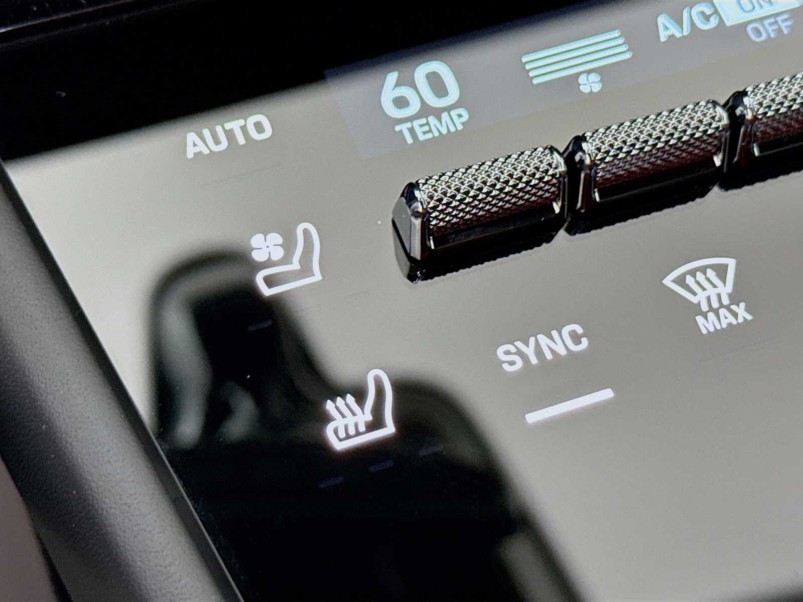 Thumbnail: 2025 Porsche Cayenne - 16