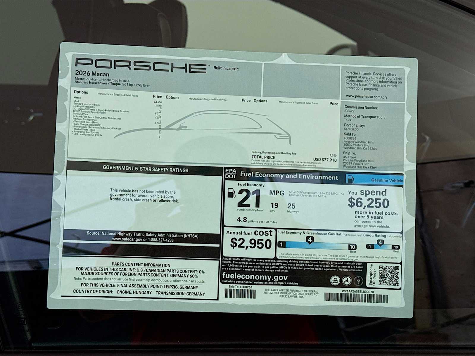 Thumbnail: 2026 Porsche Macan - 26