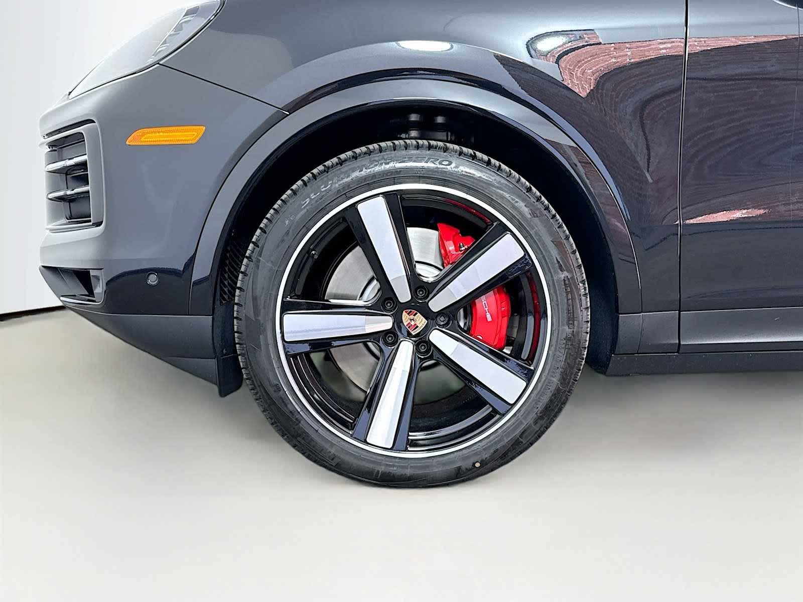 Thumbnail: 2026 Porsche Cayenne - 24