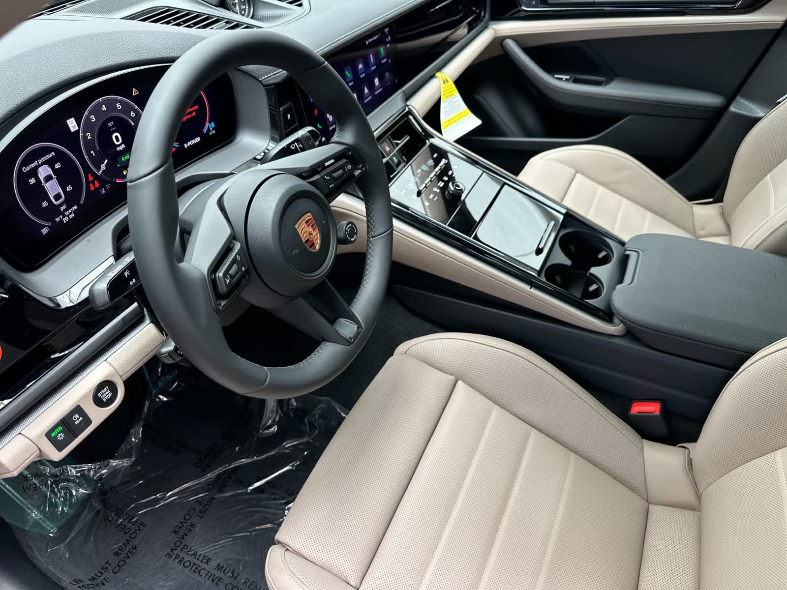 Thumbnail: 2026 Porsche Panamera - 4