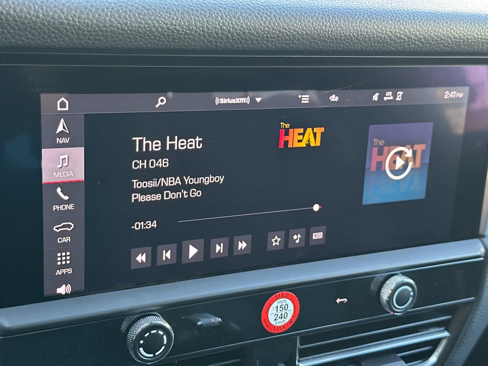 Thumbnail: 2025 Porsche Macan - 20