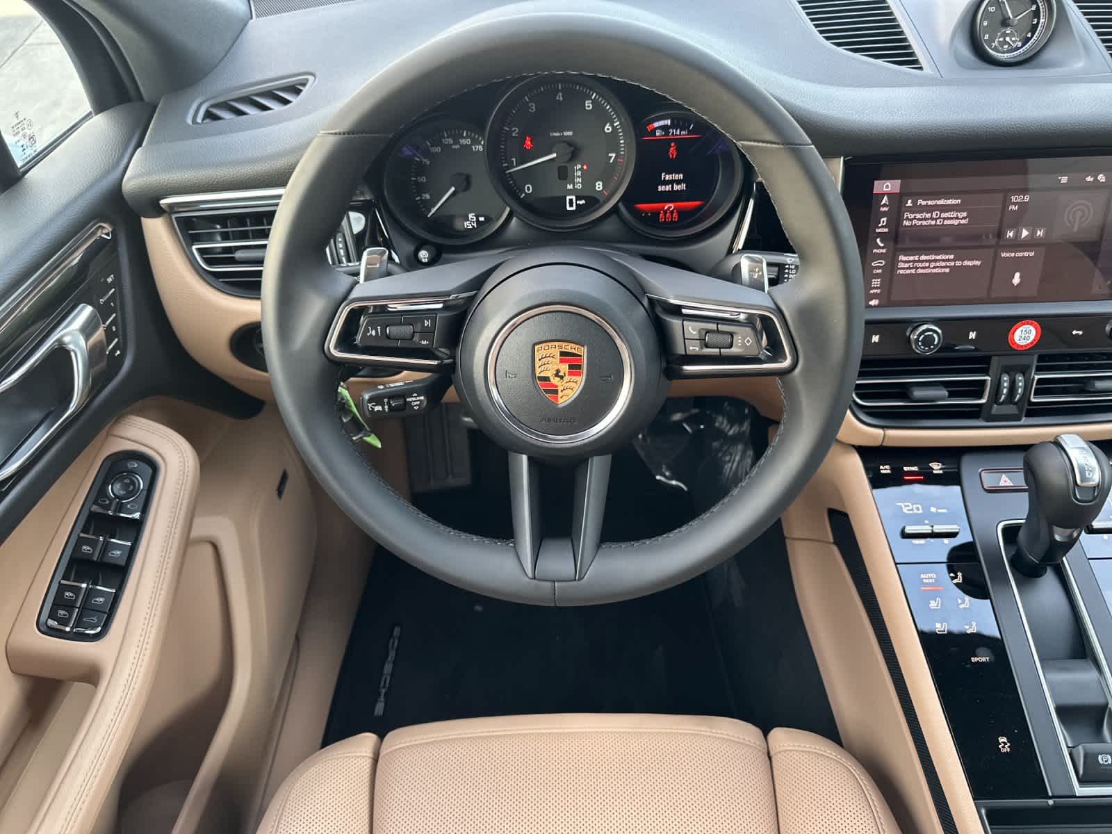 Thumbnail: 2026 Porsche Macan - 15