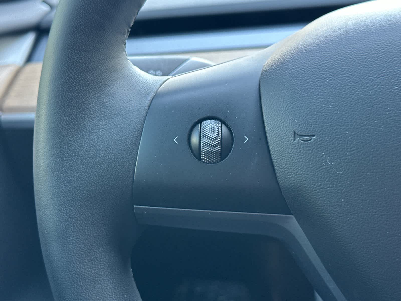 Thumbnail: 2022 Tesla Model 3 - 25