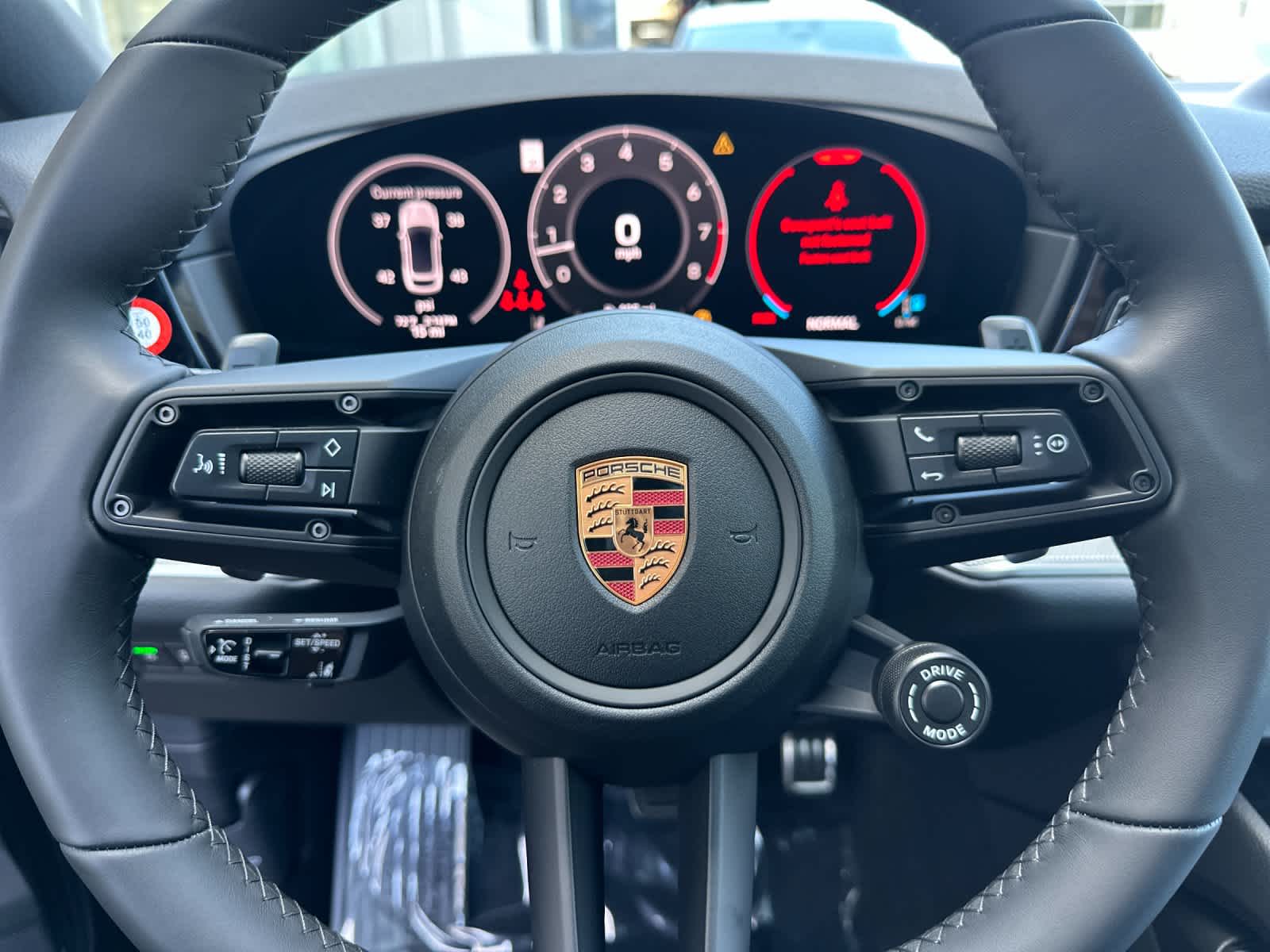 Thumbnail: 2026 Porsche Cayenne - 27