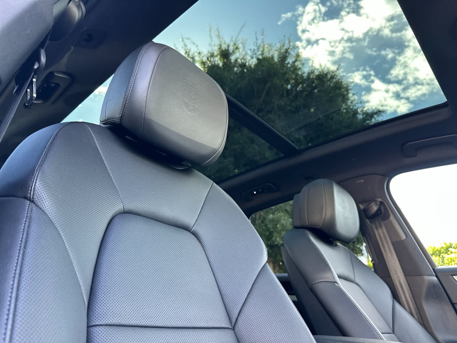 Thumbnail: 2024 Porsche Cayenne - 18