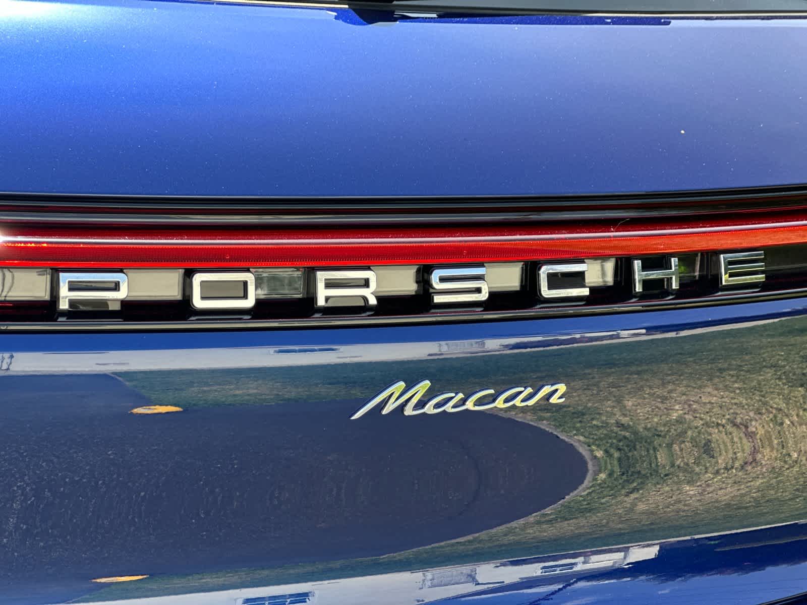 Thumbnail: 2025 Porsche Macan - 30