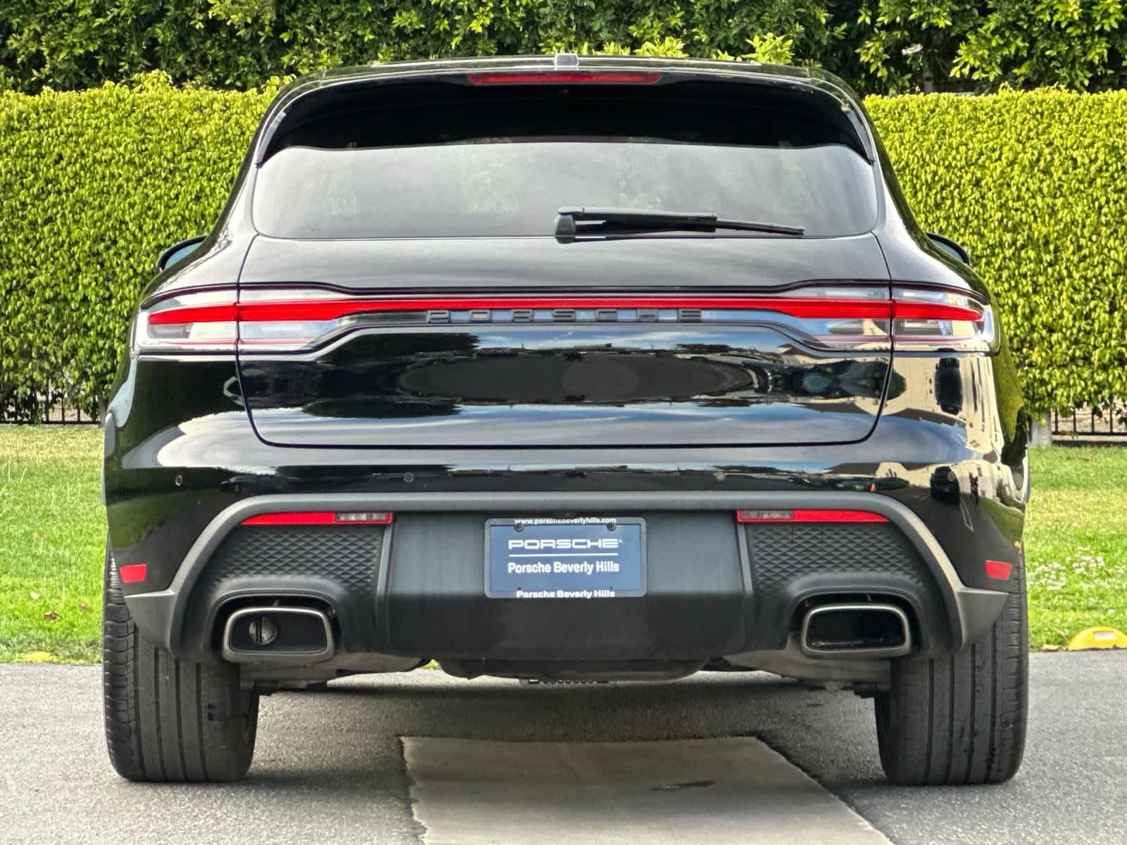 Thumbnail: 2025 Porsche Macan - 6