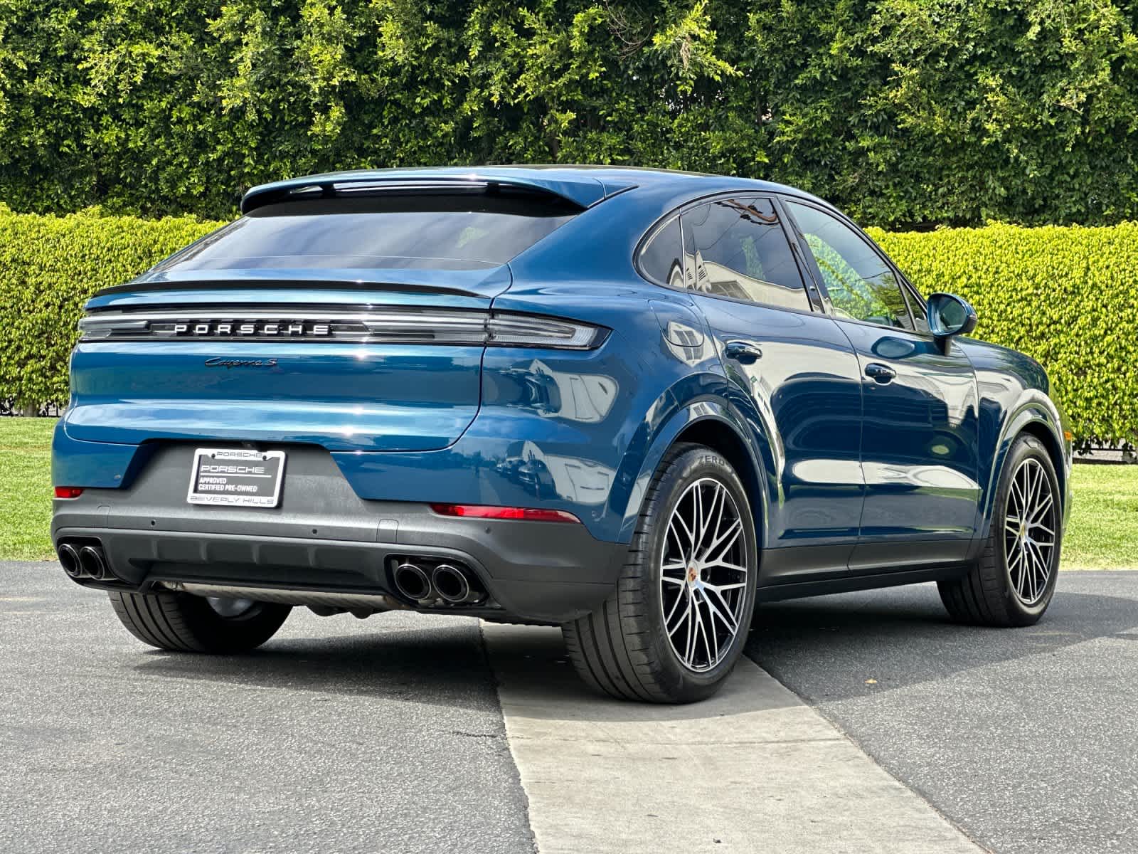 Thumbnail: 2025 Porsche Cayenne - 8