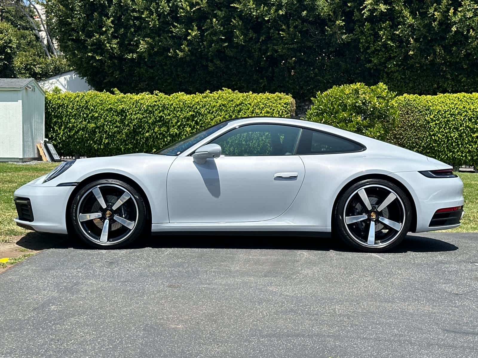 Thumbnail: 2024 Porsche 911 - 2