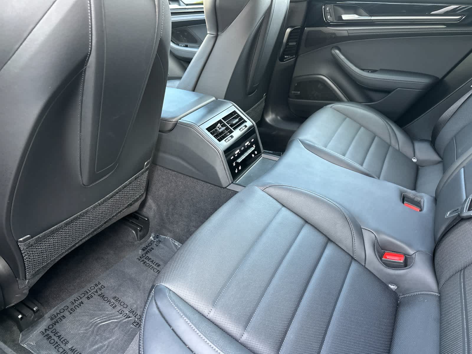 Thumbnail: 2024 Porsche Panamera - 13