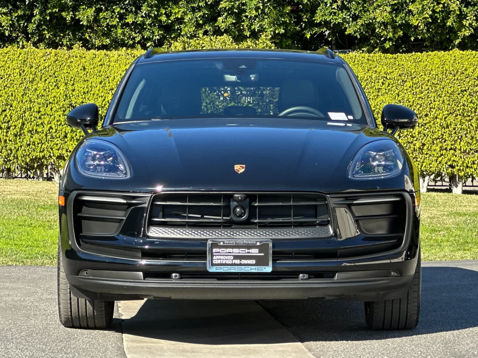 Thumbnail: 2025 Porsche Macan - 11