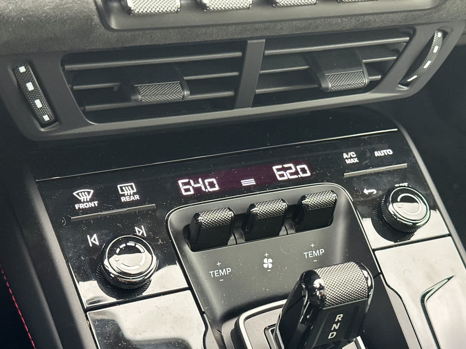 Thumbnail: 2026 Porsche 911 - 21