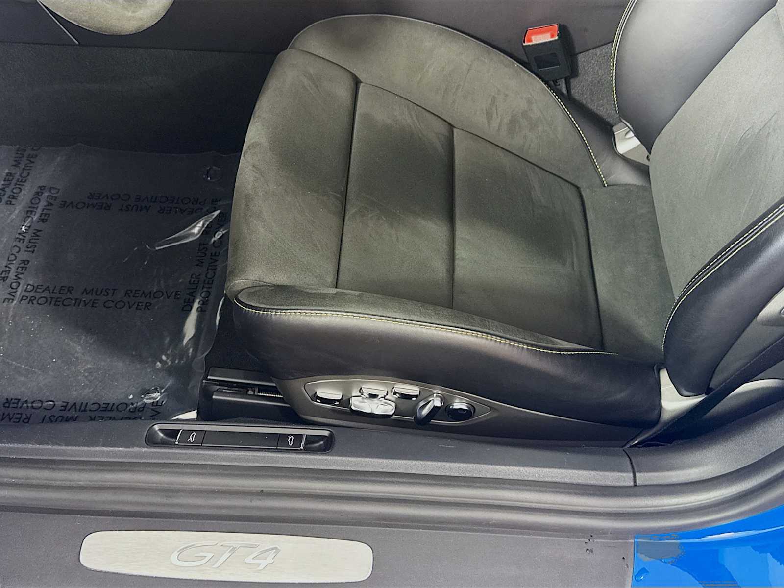 Thumbnail: 2022 Porsche 718 Cayman - 16