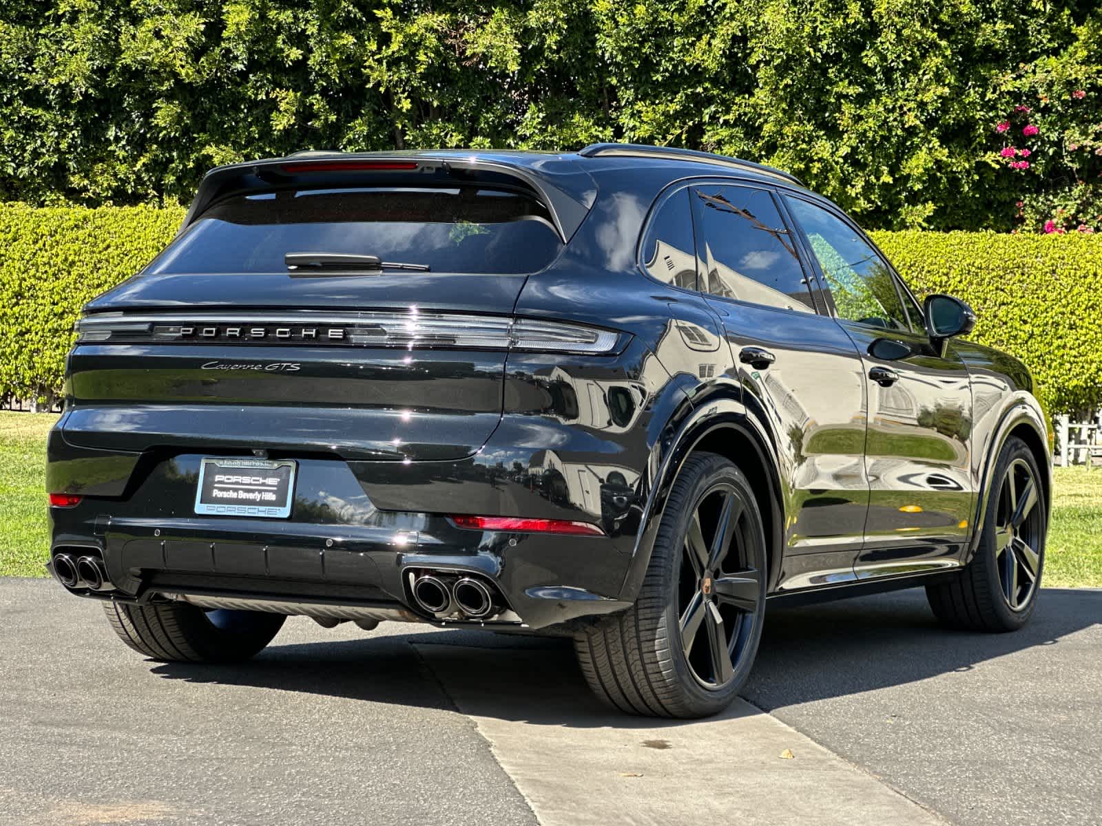 Thumbnail: 2026 Porsche Cayenne - 8