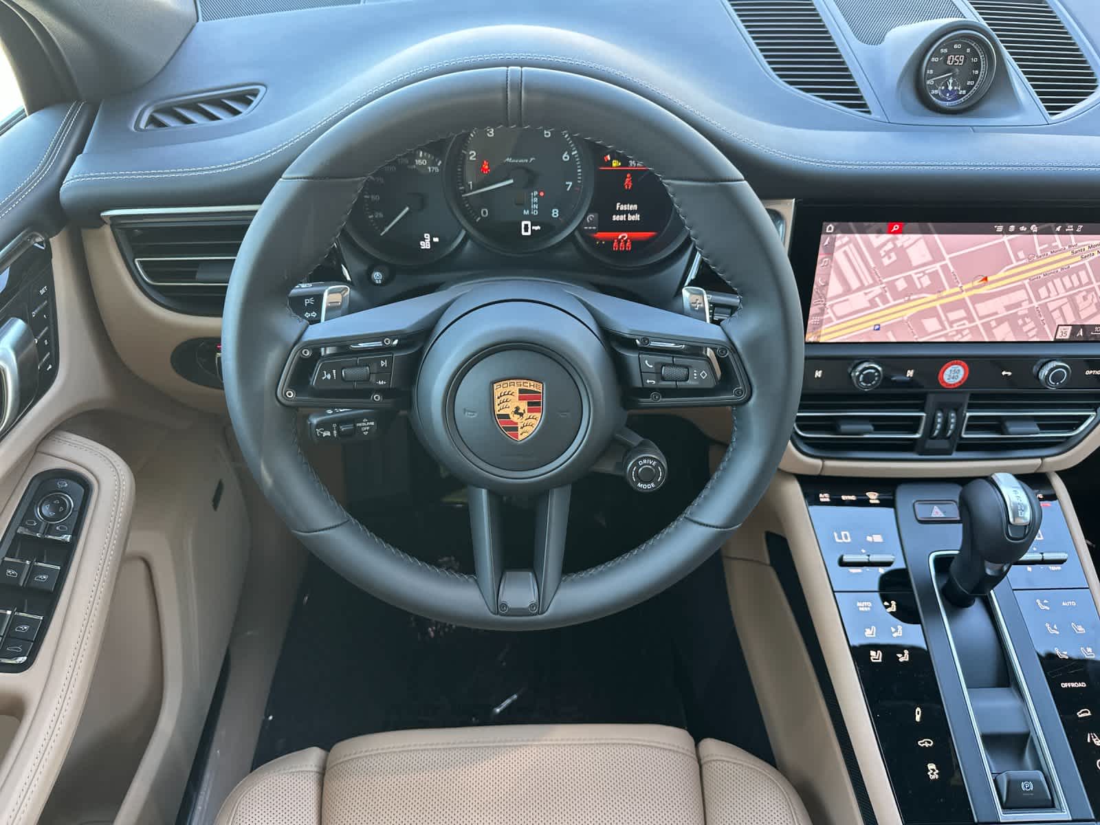 Thumbnail: 2026 Porsche Macan - 15