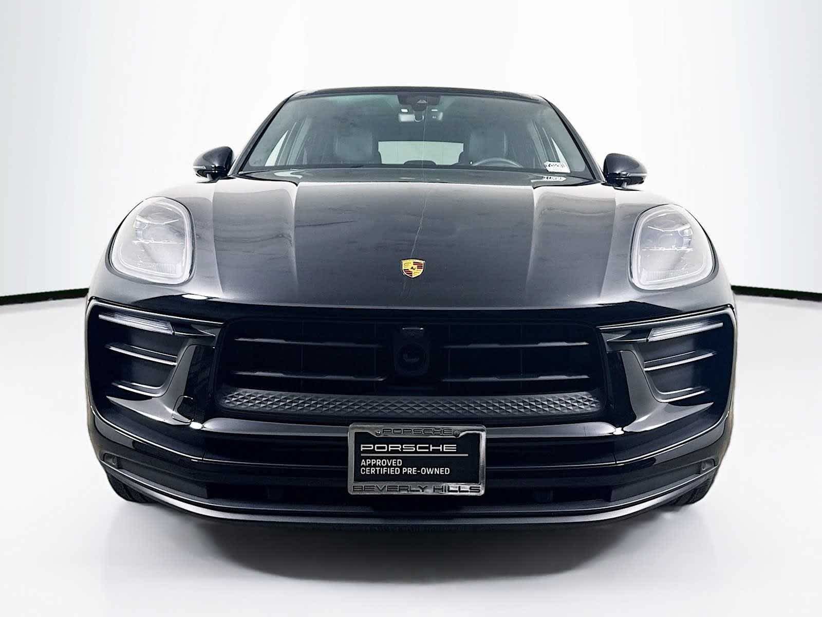 Thumbnail: 2025 Porsche Macan - 6