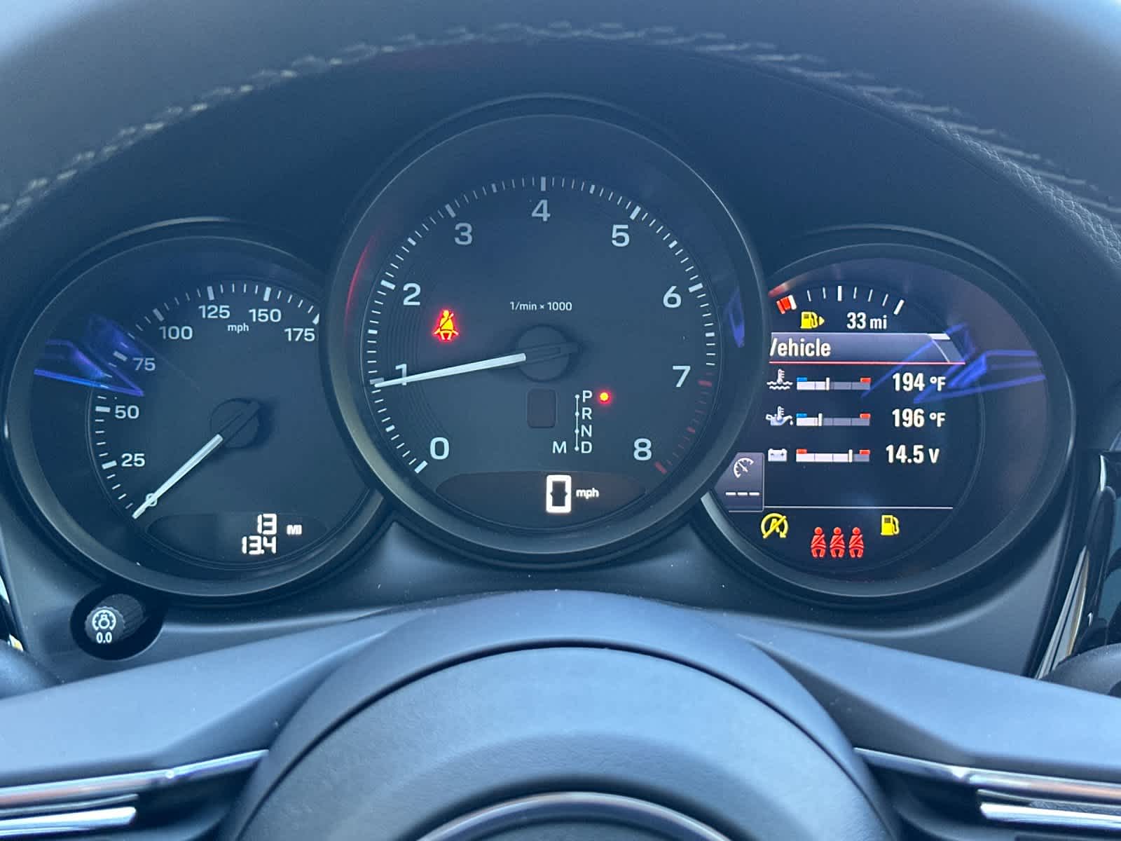 Thumbnail: 2026 Porsche Macan - 29