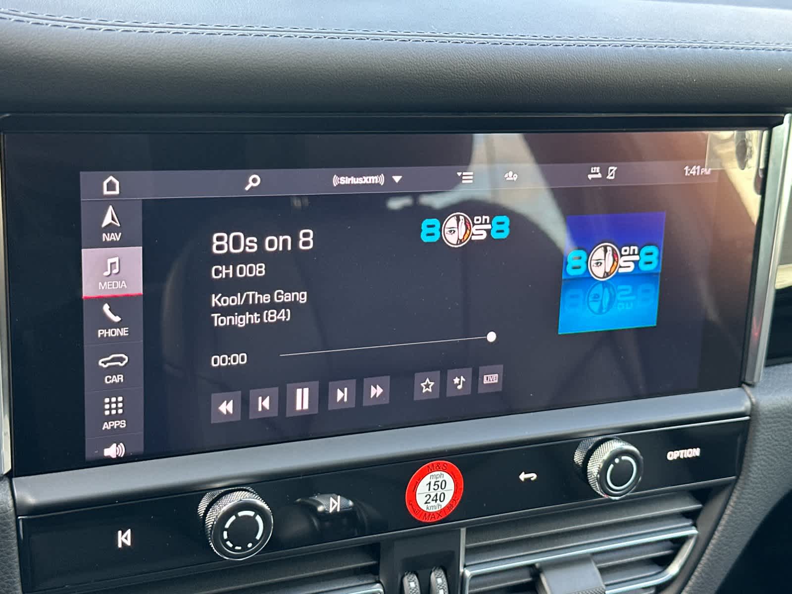 Thumbnail: 2025 Porsche Macan - 20