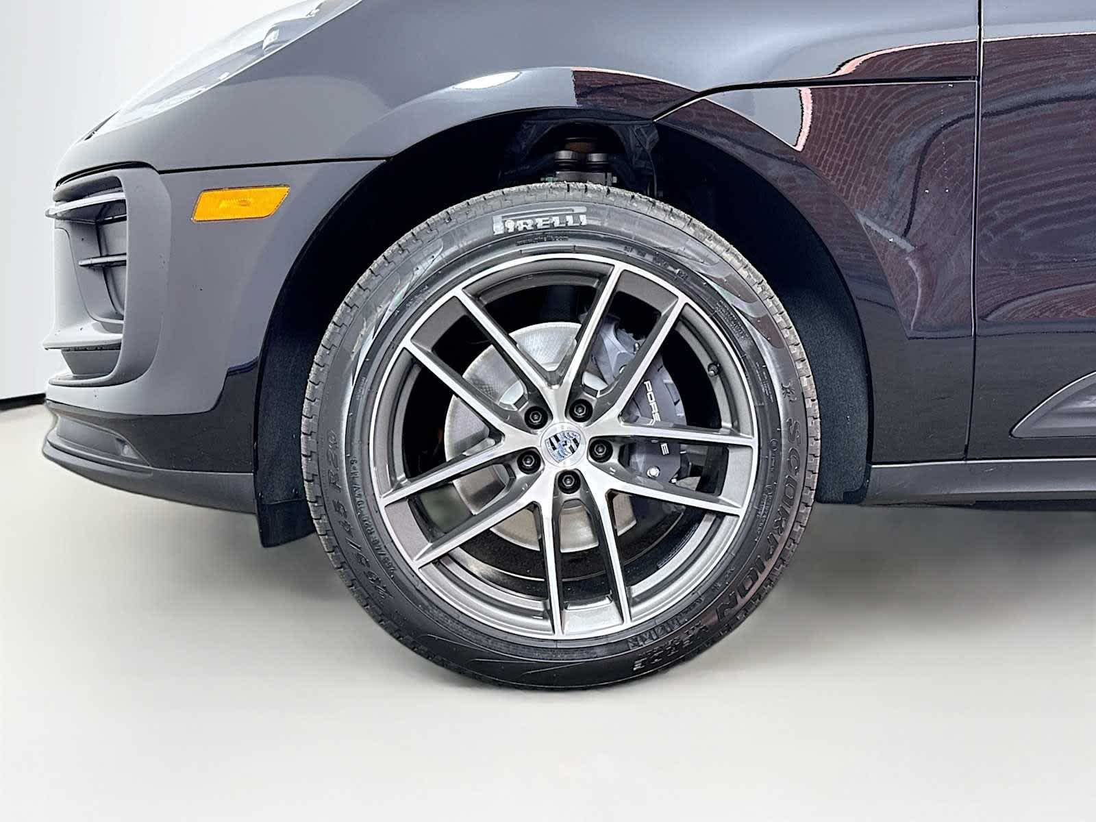 Thumbnail: 2026 Porsche Macan - 24