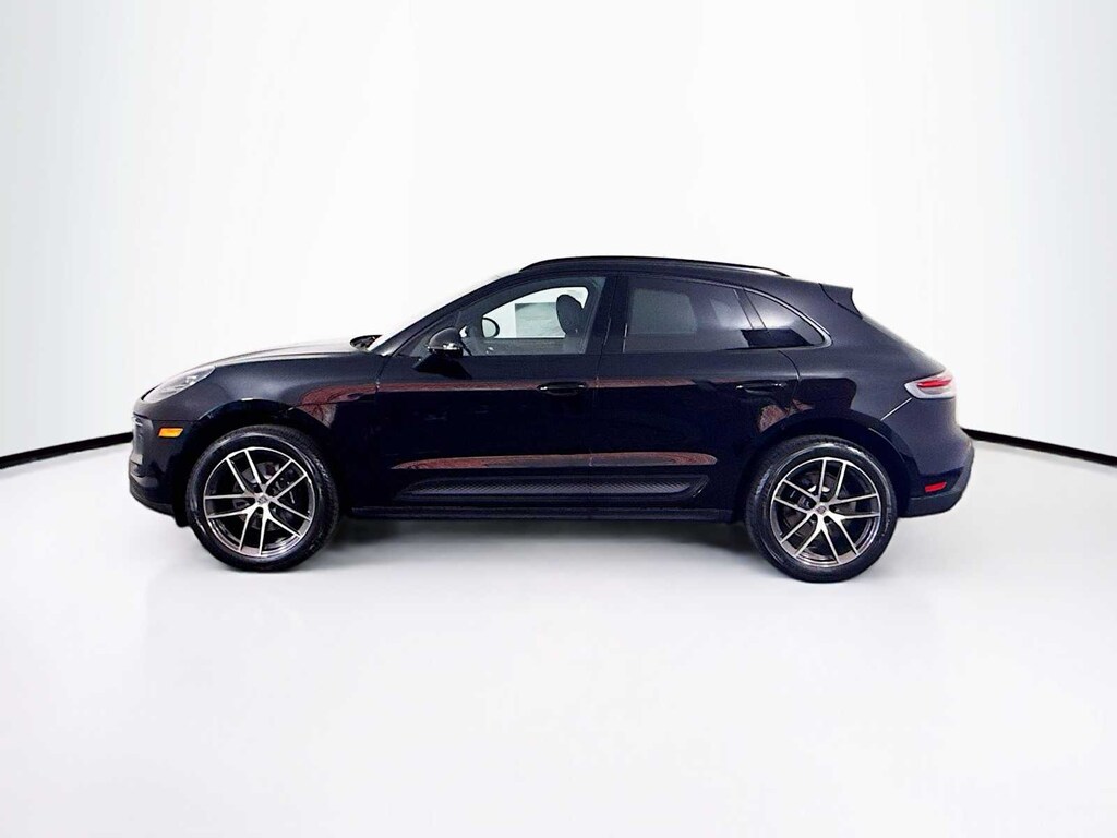 New 2025 Porsche Macan SUV
