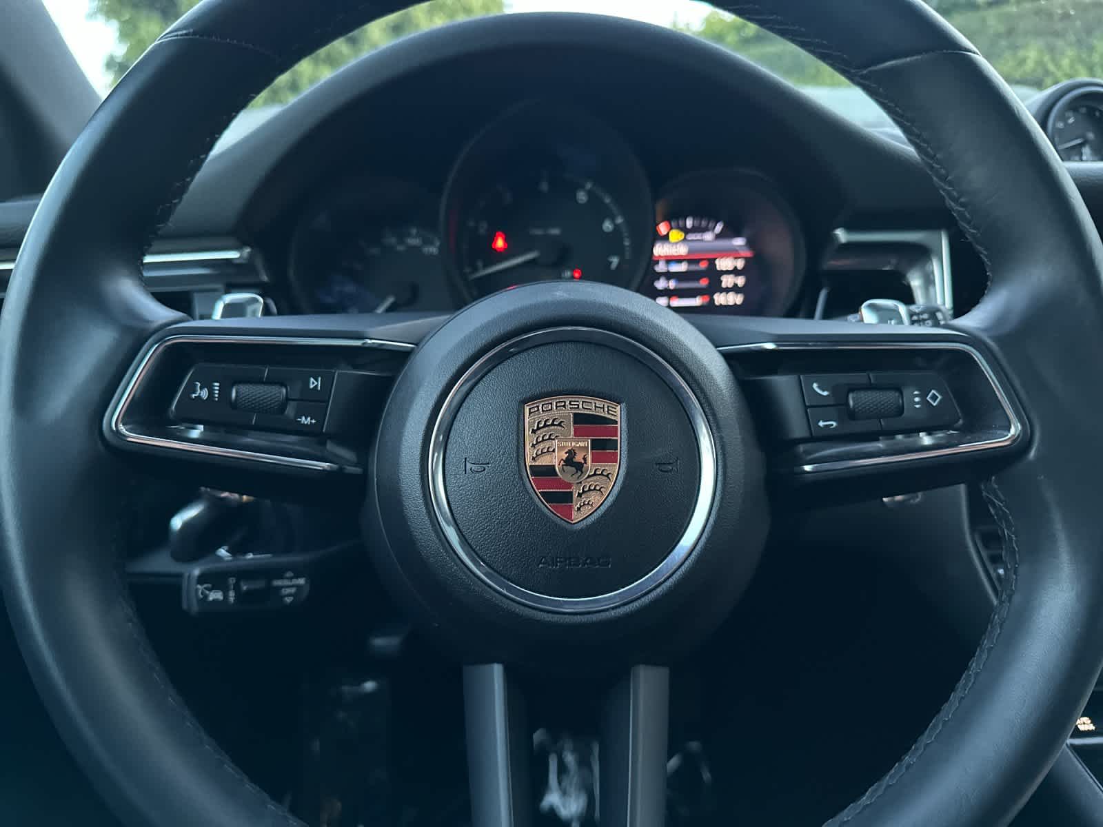 Thumbnail: 2025 Porsche Macan - 26