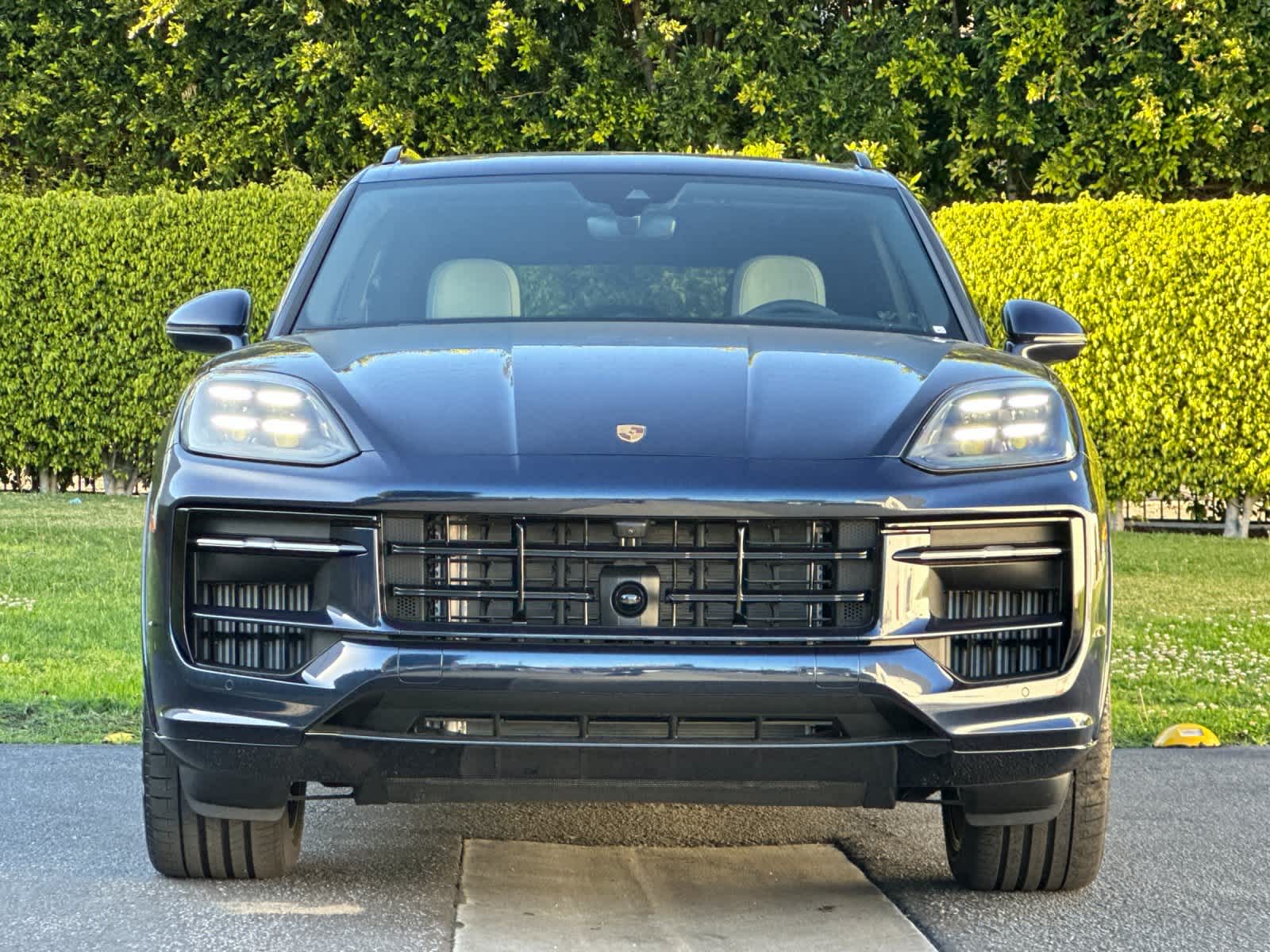 Thumbnail: 2026 Porsche Cayenne - 11