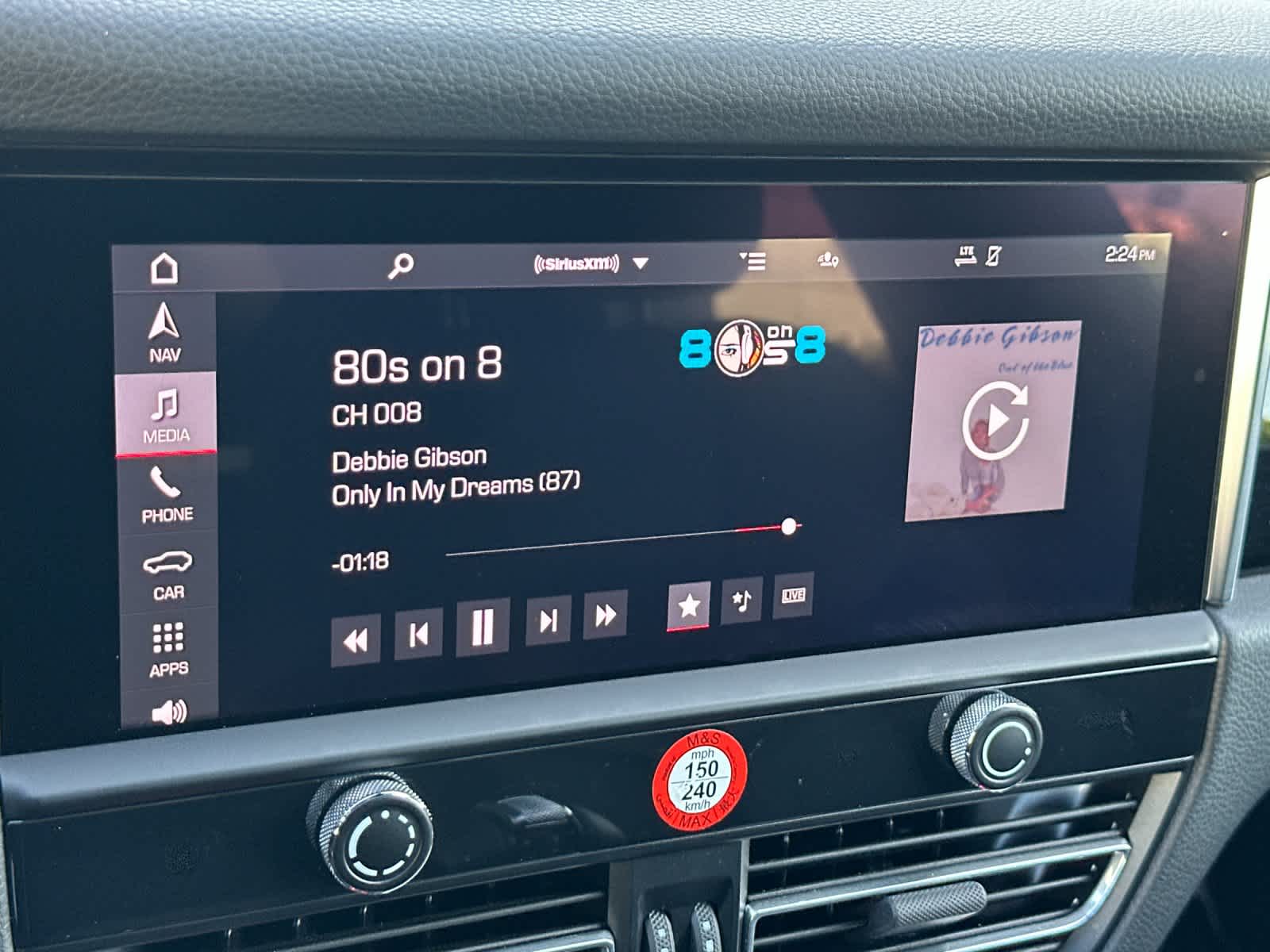 Thumbnail: 2025 Porsche Macan - 20