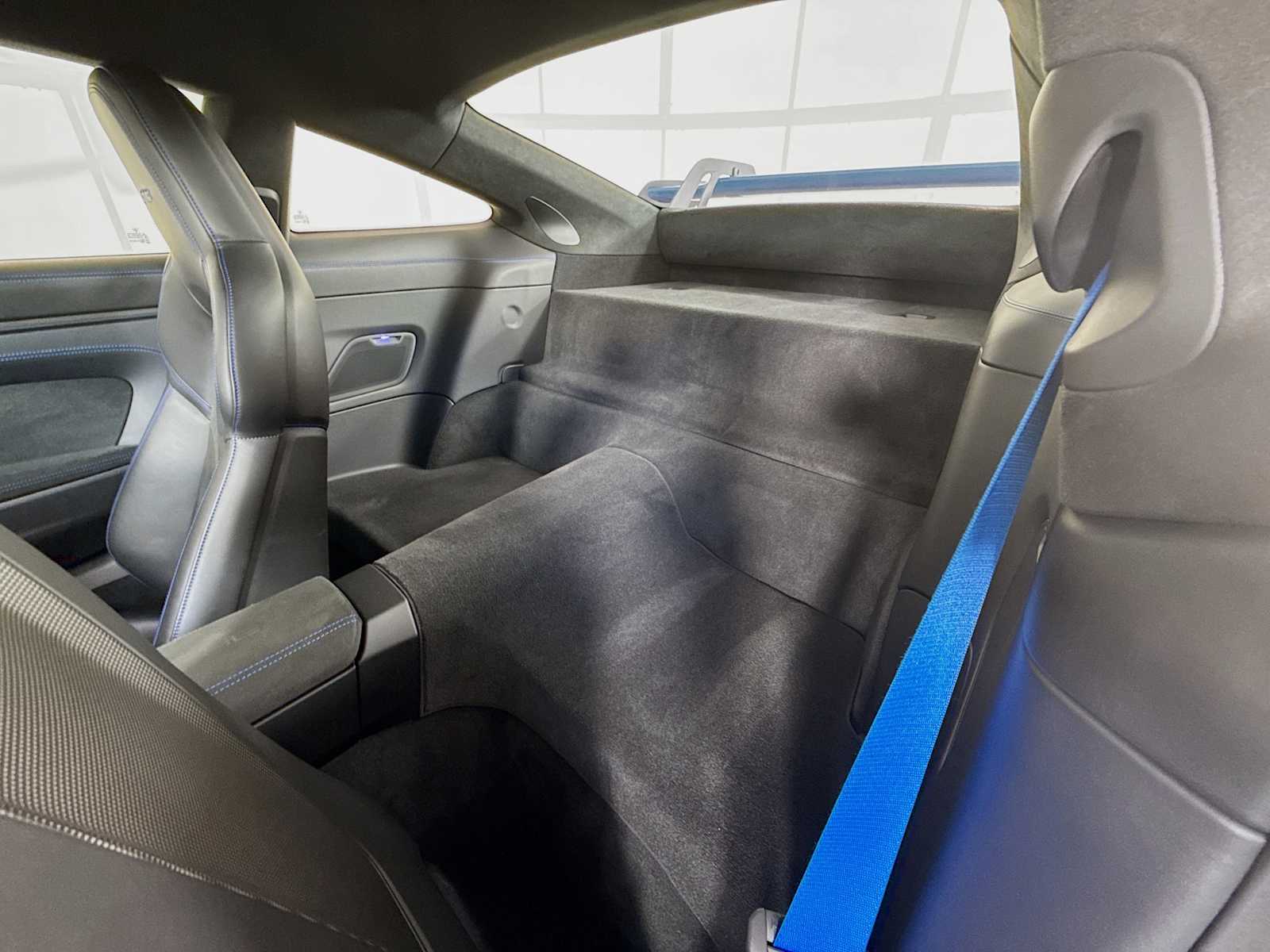 Thumbnail: 2022 Porsche 911 - 18