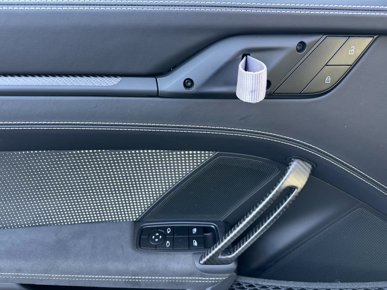 Thumbnail: 2025 Porsche 911 - 11