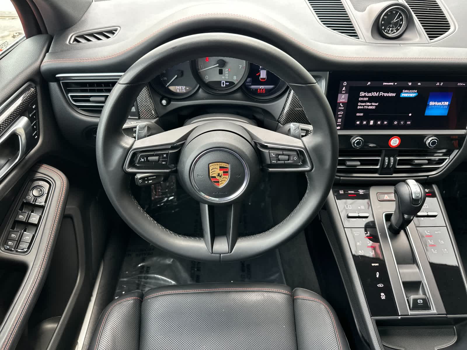 Thumbnail: 2022 Porsche Macan - 15