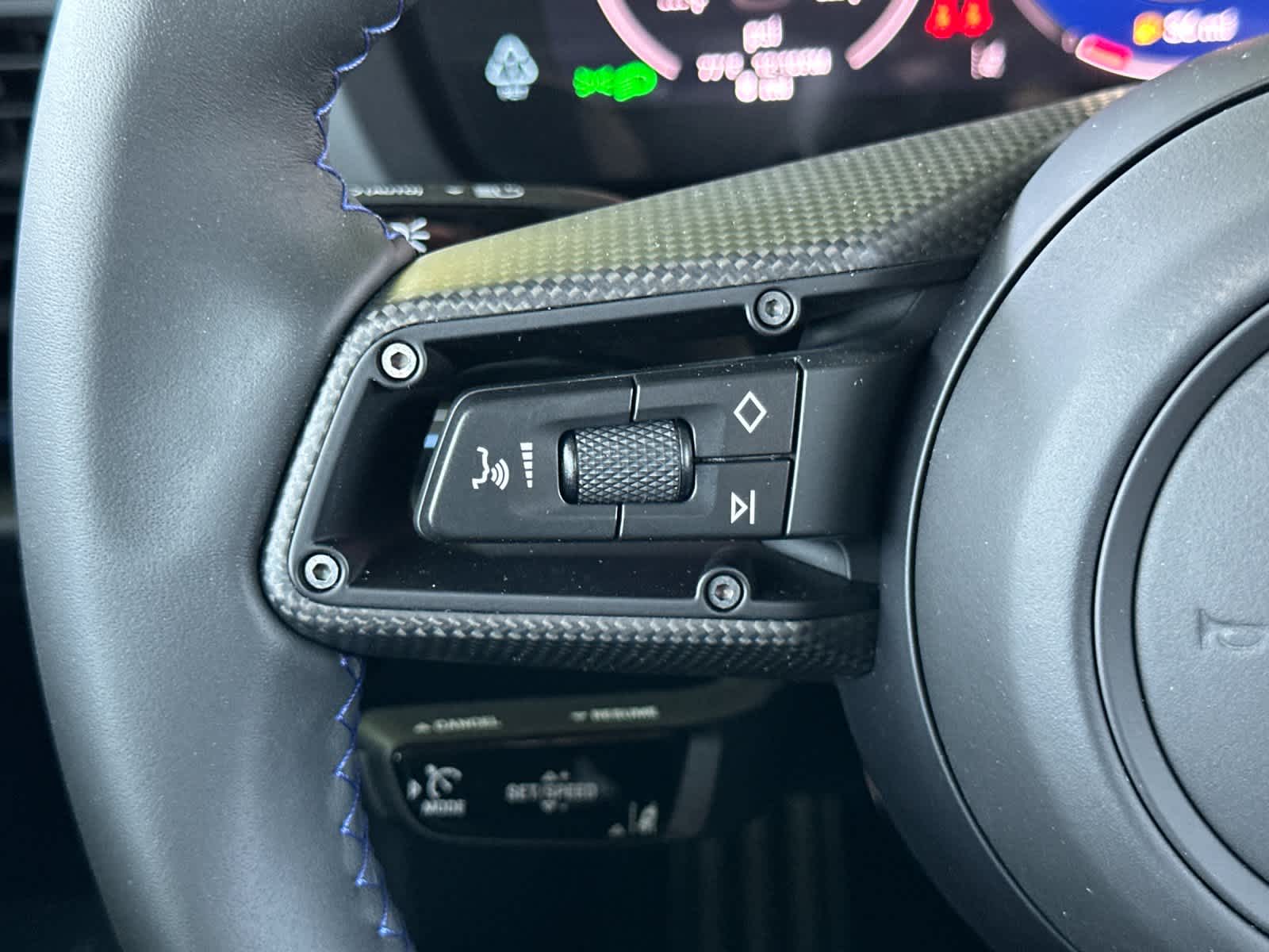 Thumbnail: 2026 Porsche 911 - 26