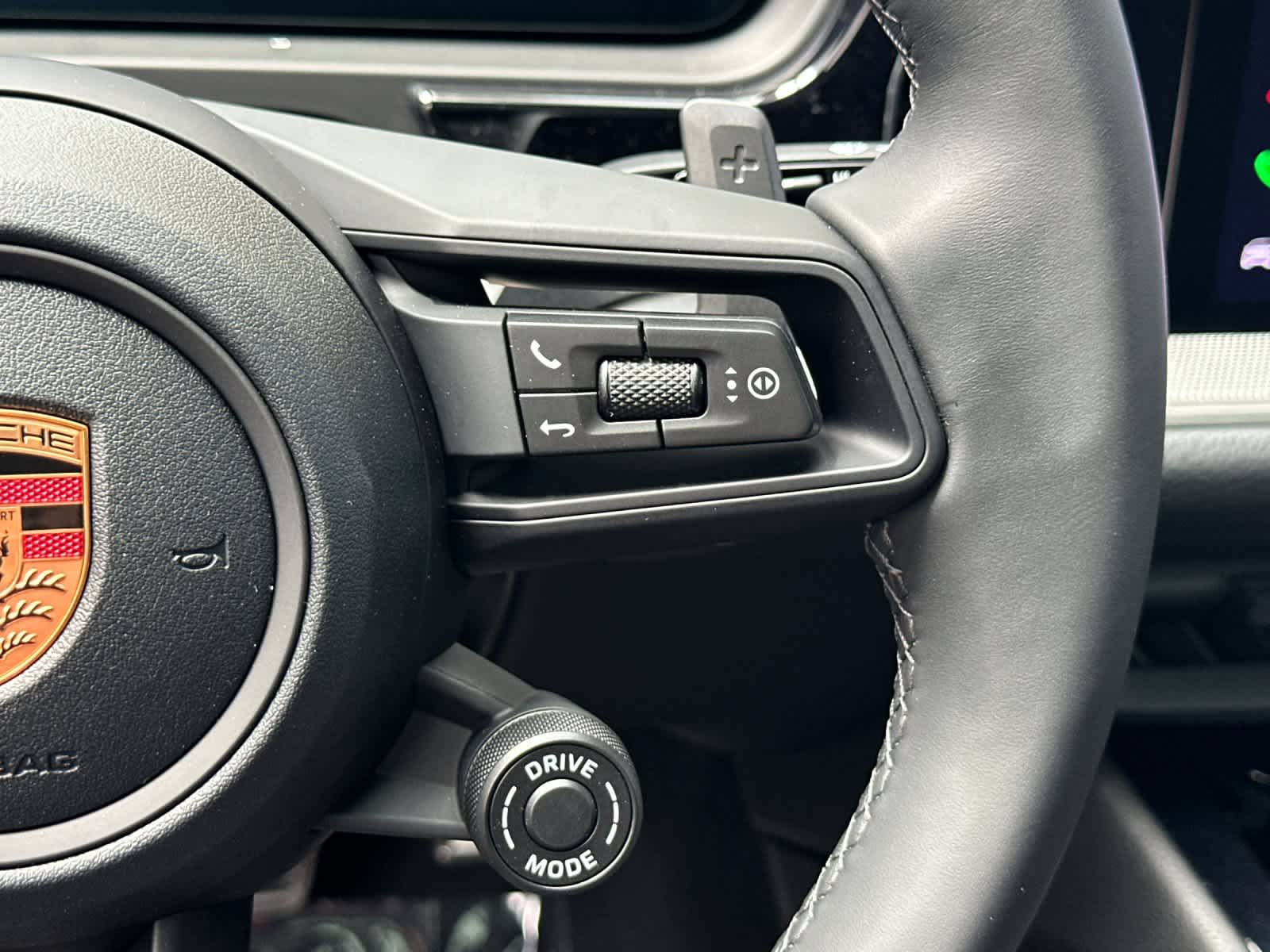 Thumbnail: 2026 Porsche Cayenne - 29