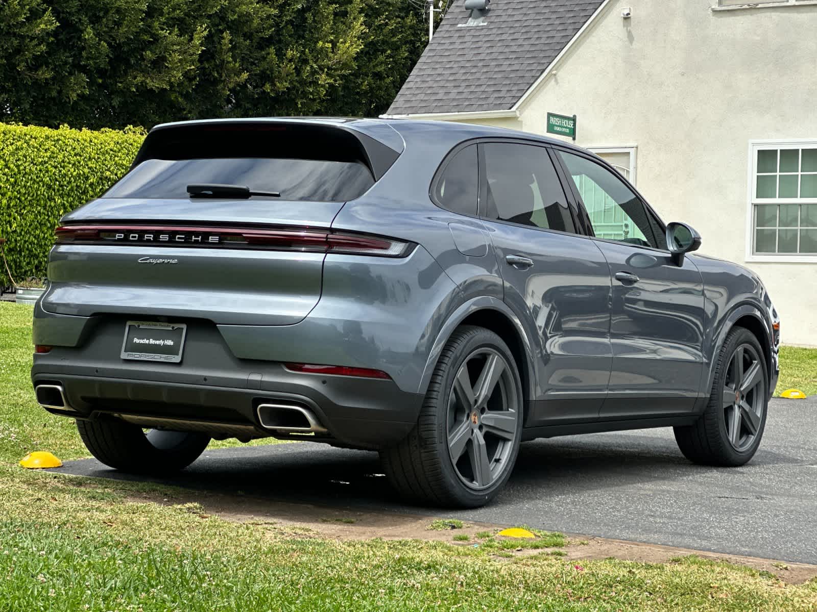 Thumbnail: 2026 Porsche Cayenne - 8