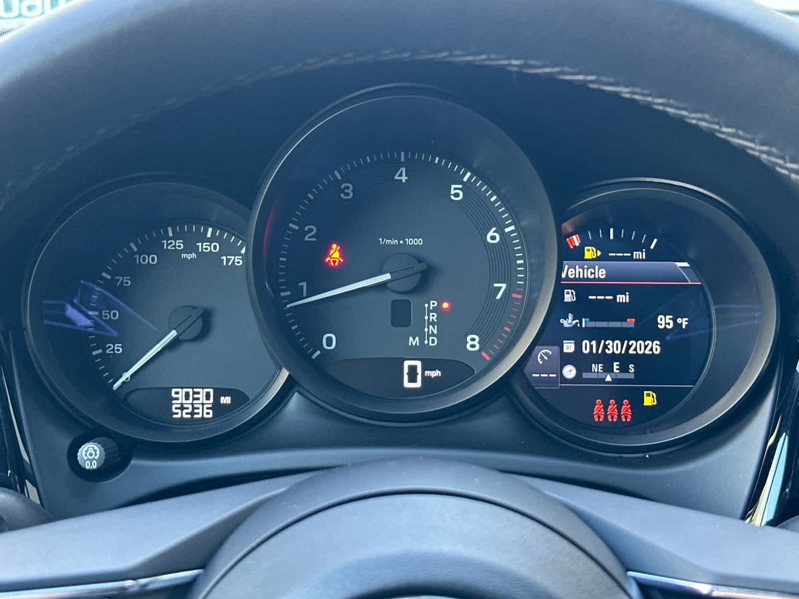 Thumbnail: 2025 Porsche Macan - 29