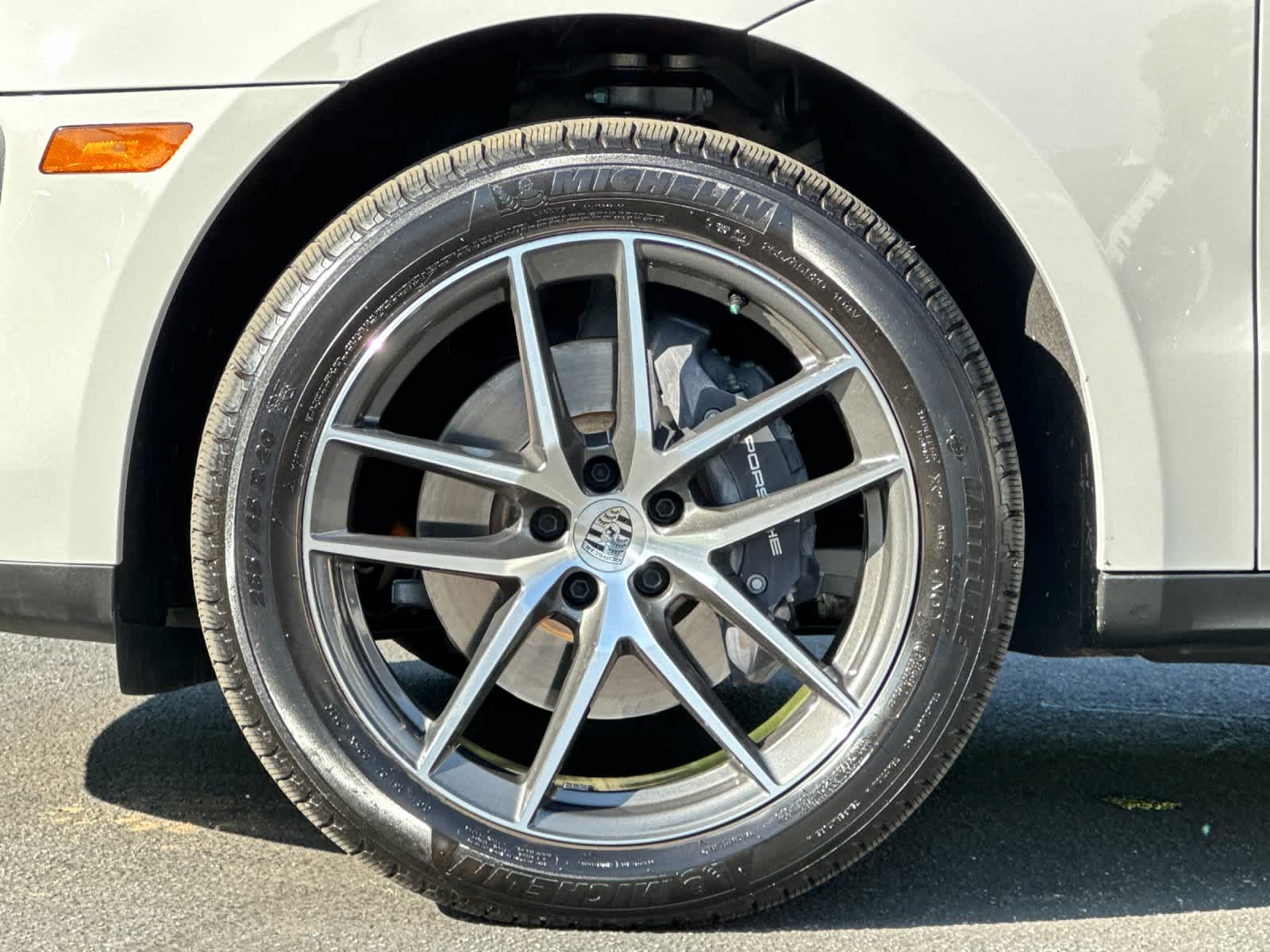 Thumbnail: 2025 Porsche Macan - 30