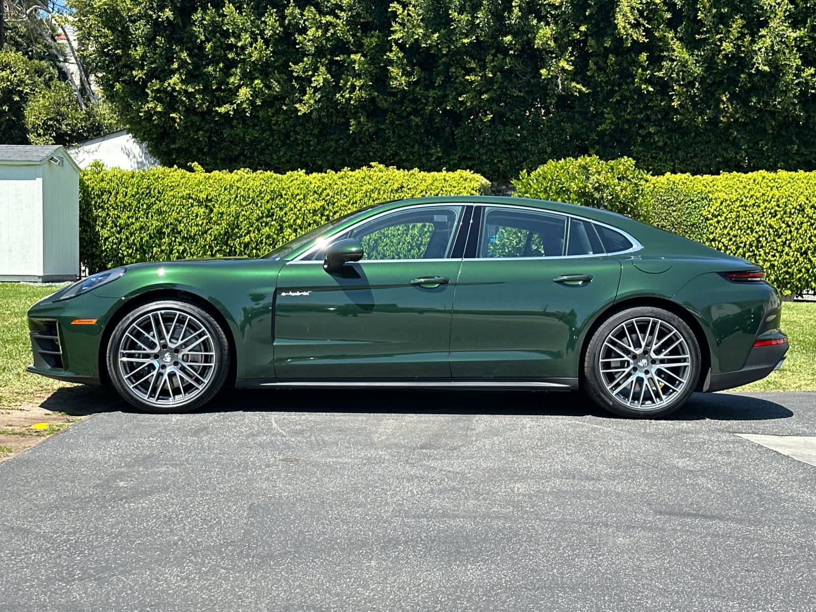Thumbnail: 2026 Porsche Panamera - 2