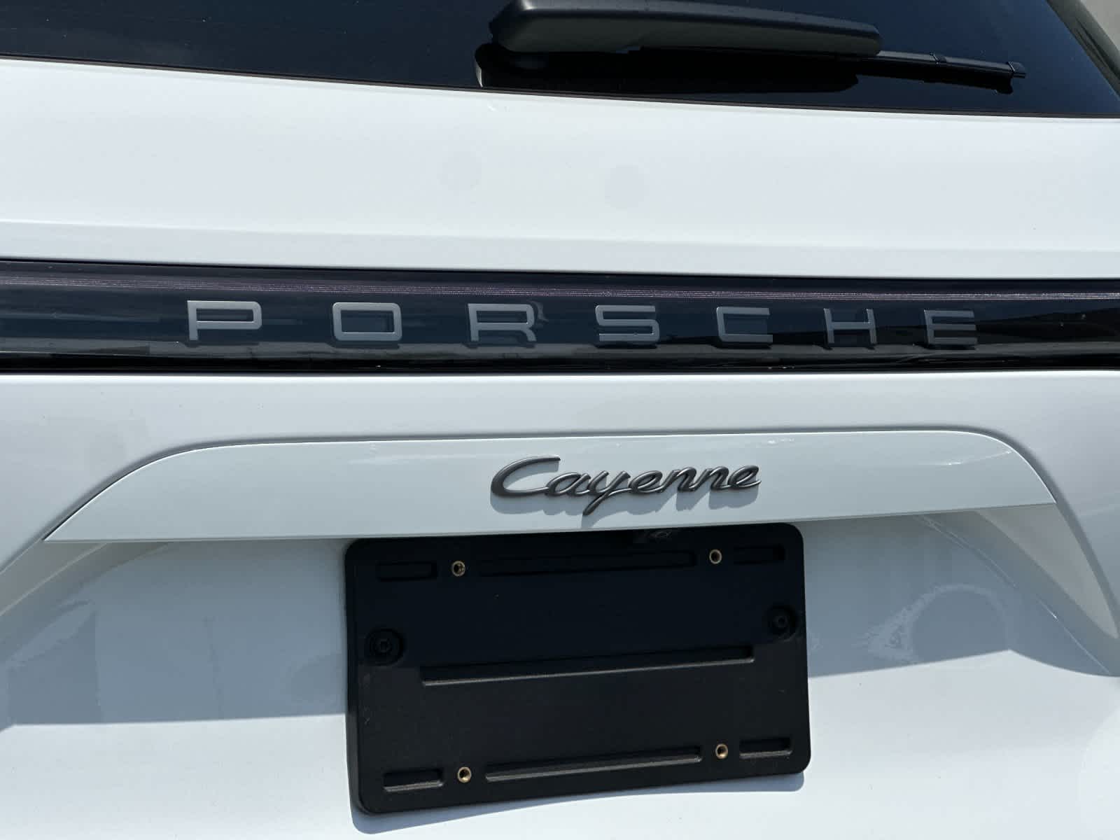 Thumbnail: 2023 Porsche Cayenne - 31