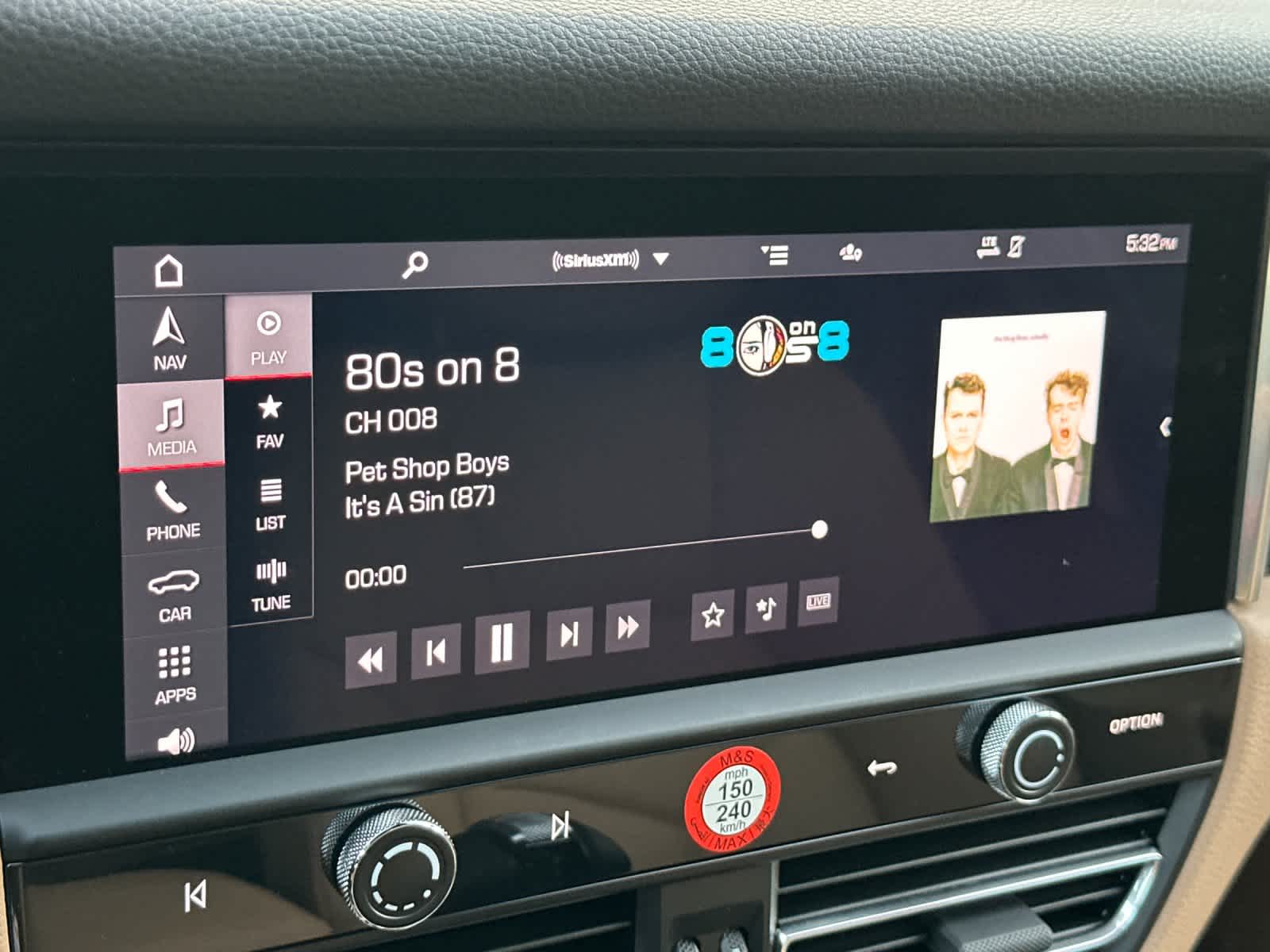 Thumbnail: 2025 Porsche Macan - 20