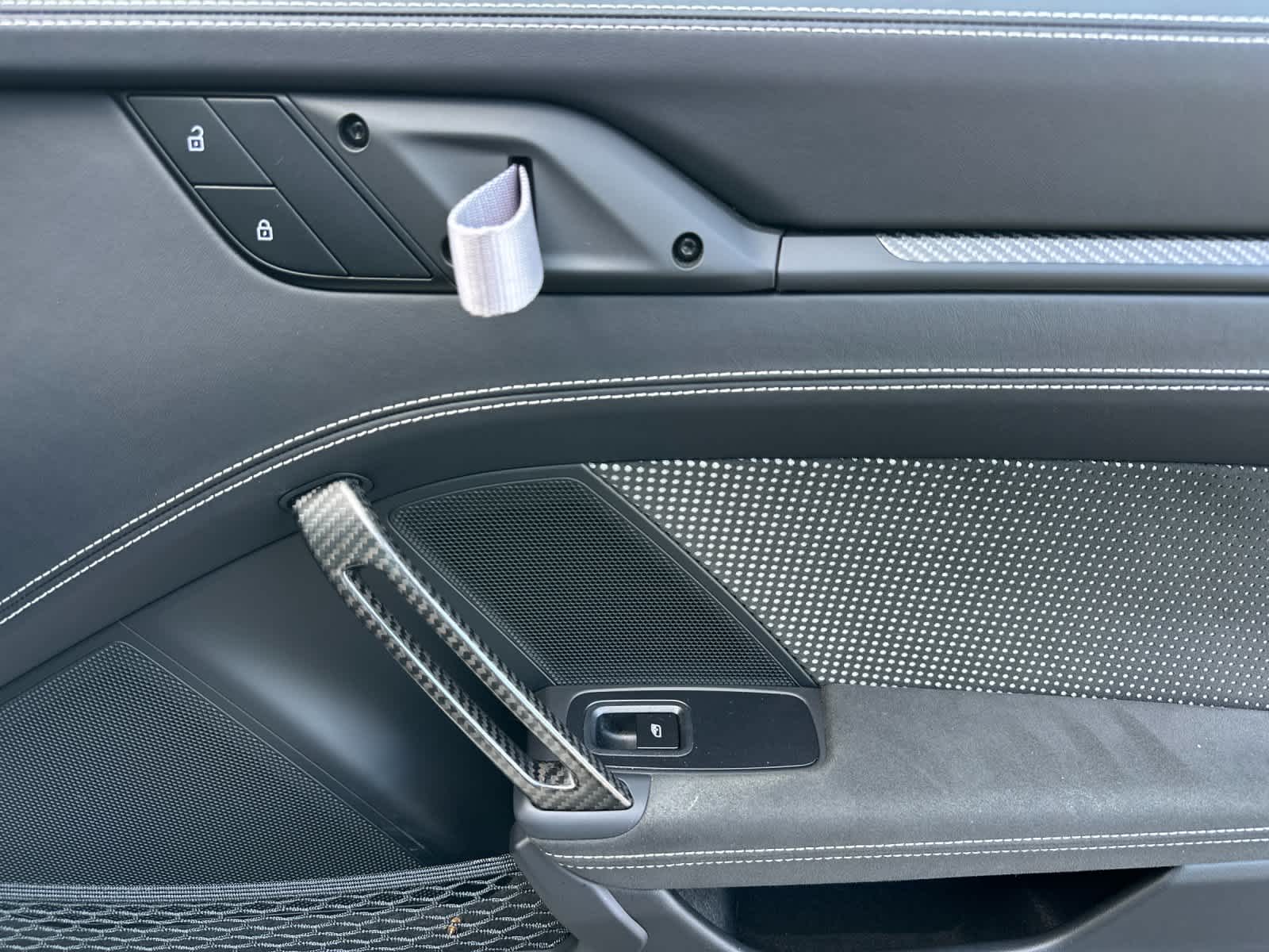 Thumbnail: 2025 Porsche 911 - 13