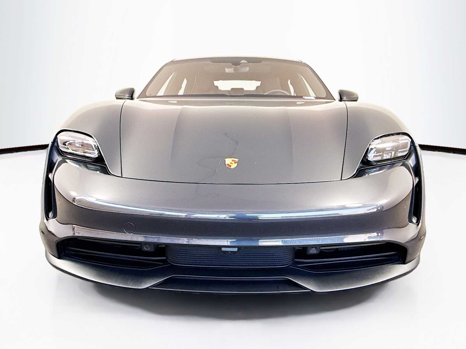 Thumbnail: 2023 Porsche Taycan - 6