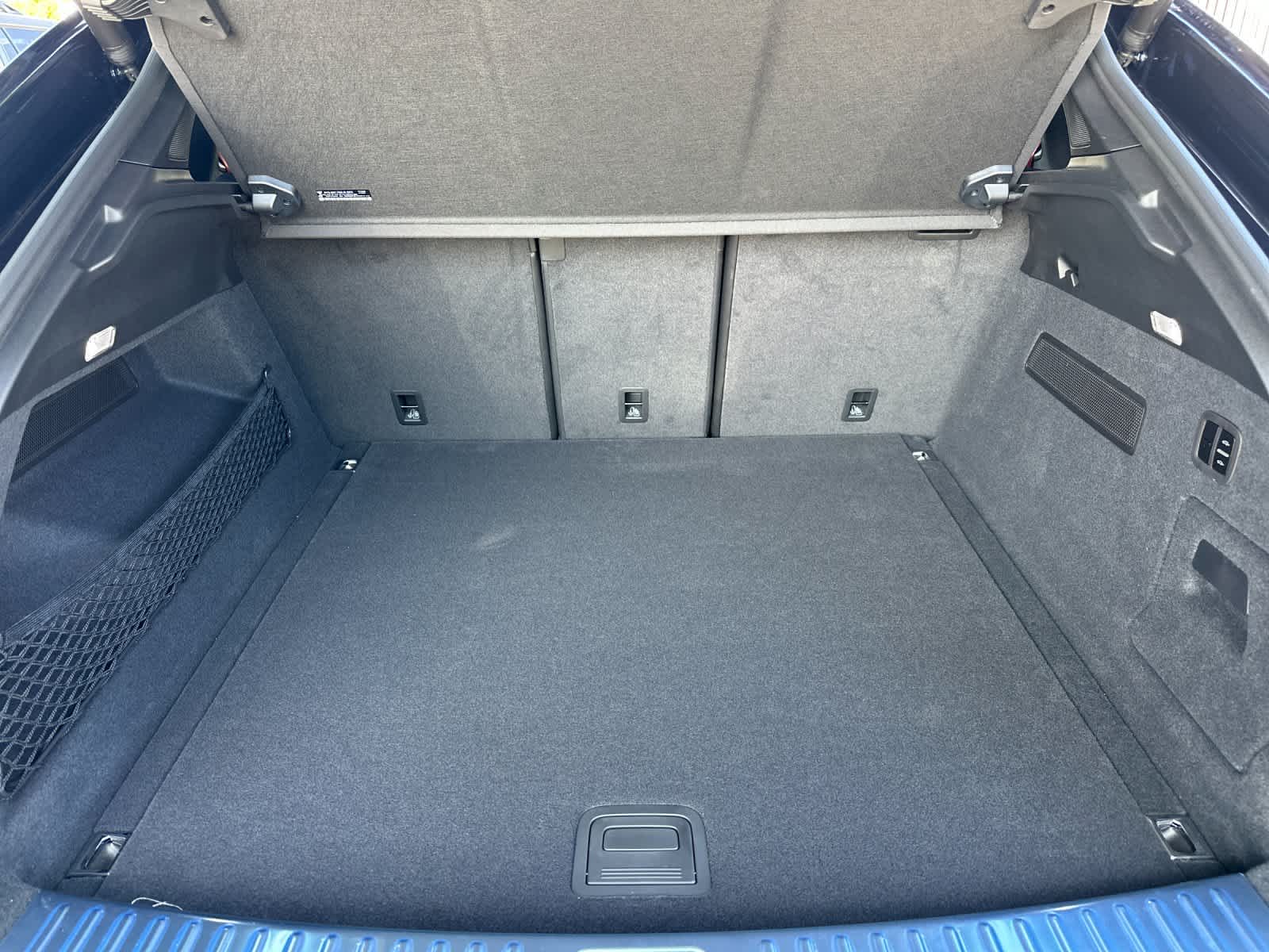 Thumbnail: 2026 Porsche Cayenne - 16