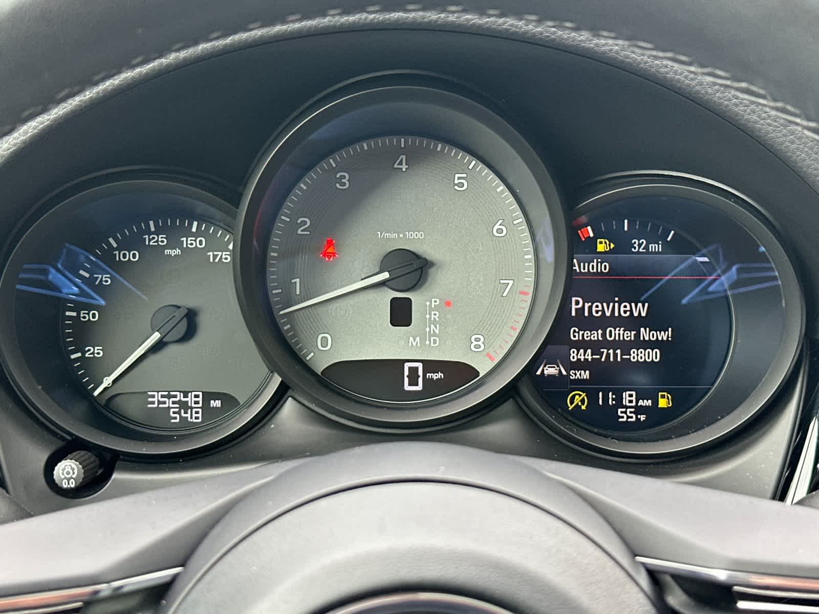 Thumbnail: 2023 Porsche Macan - 29