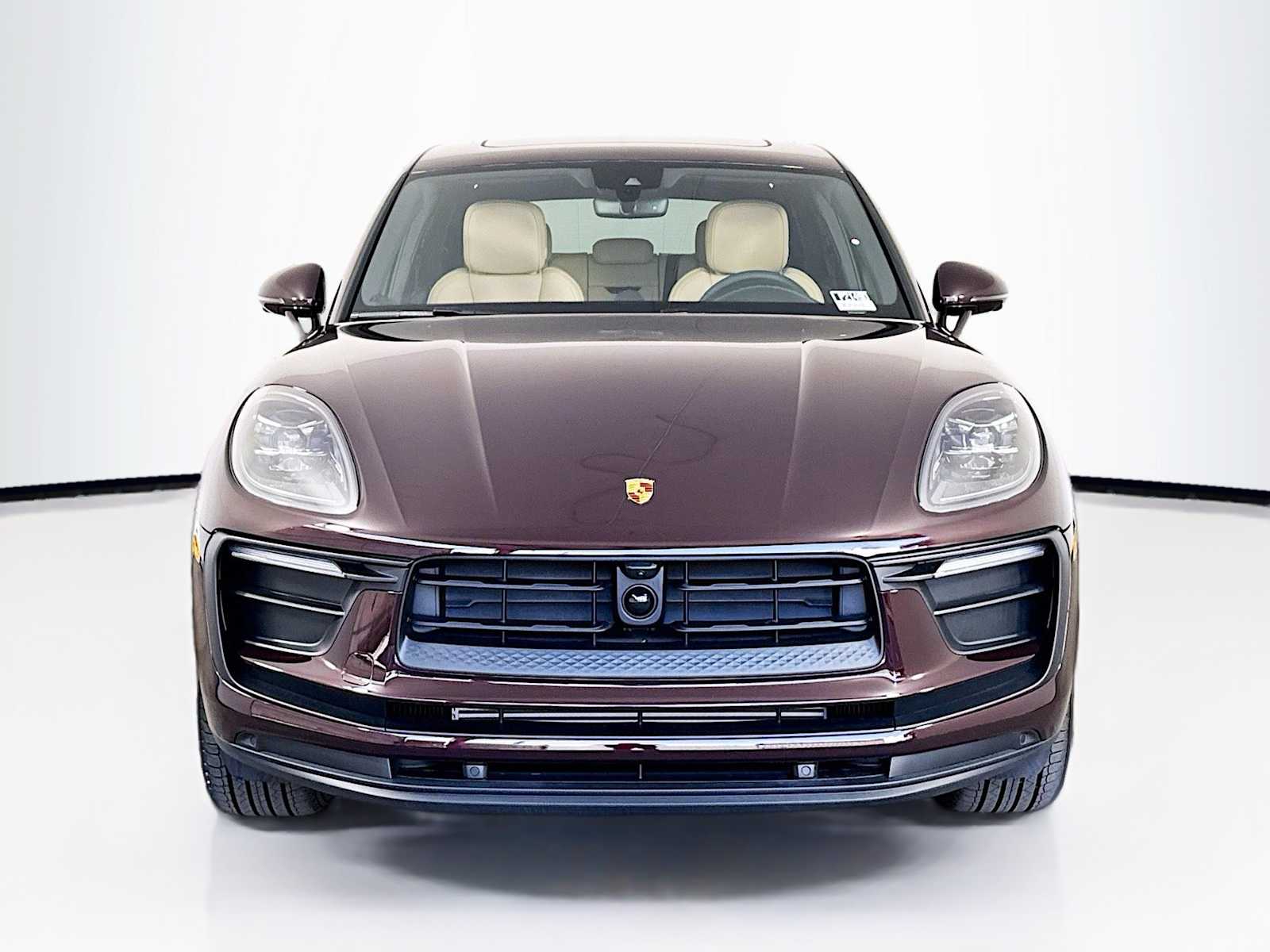 Thumbnail: 2026 Porsche Macan - 6